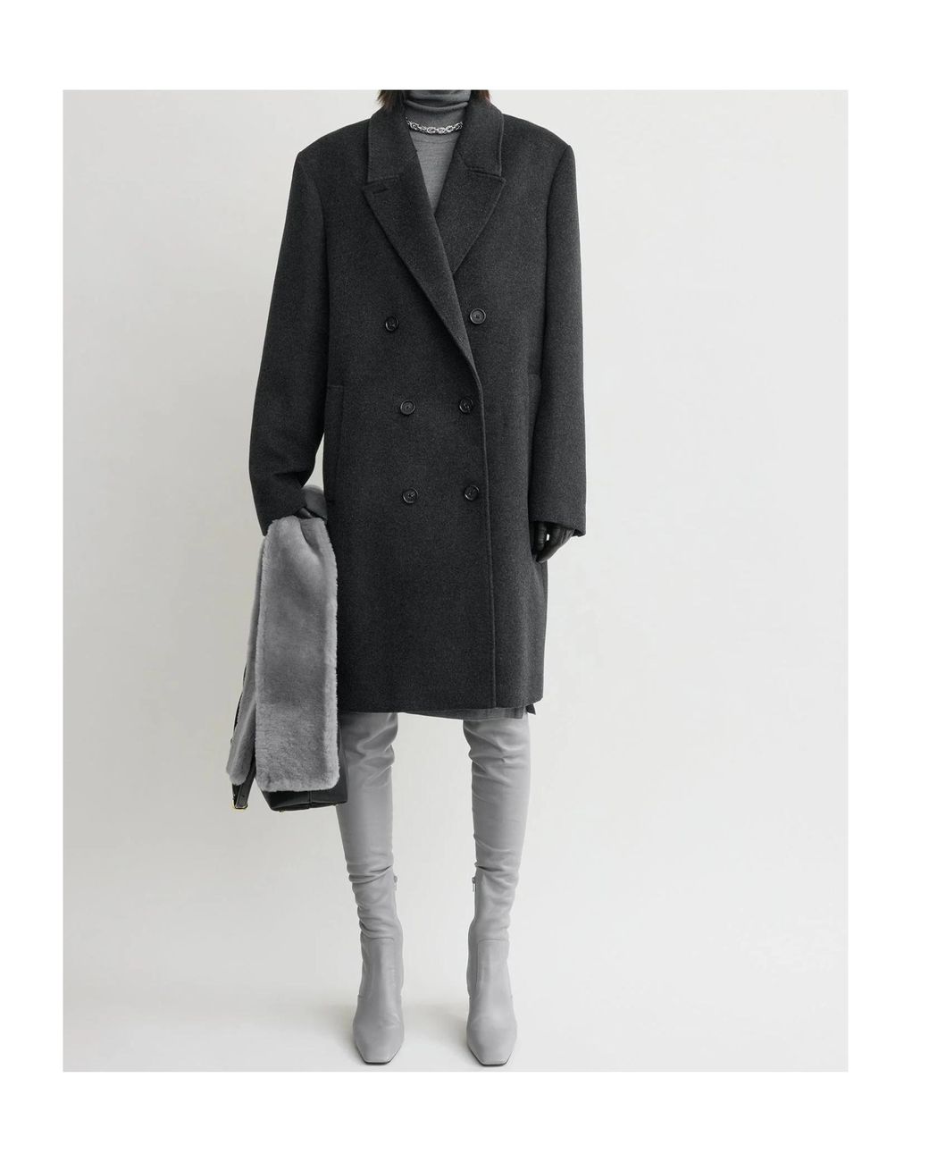 Totême Black Double-Breasted Cashmere Coat