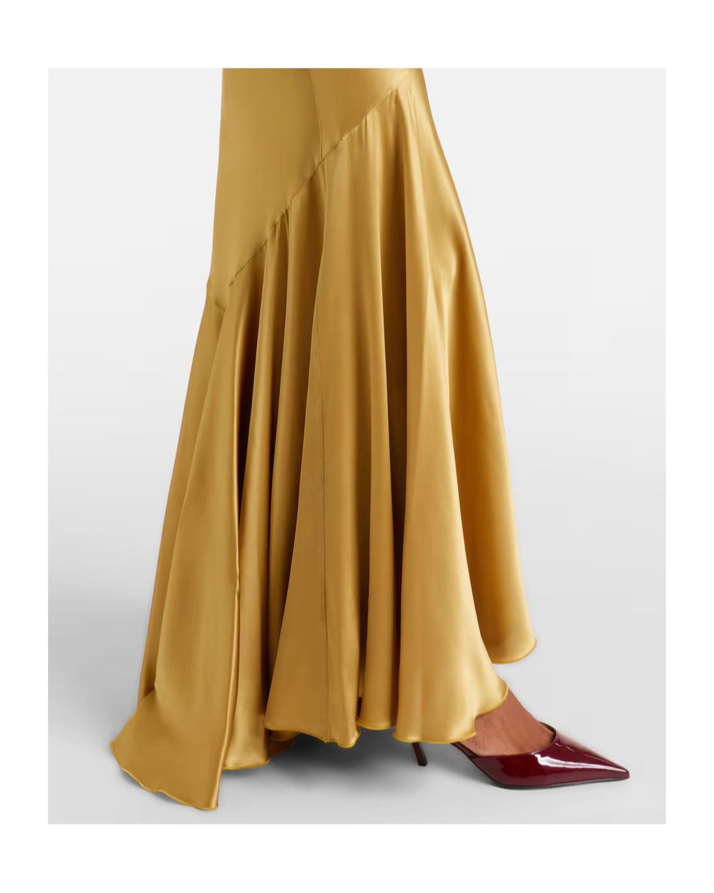 Nina Ricci Metallic Open-Back Gown