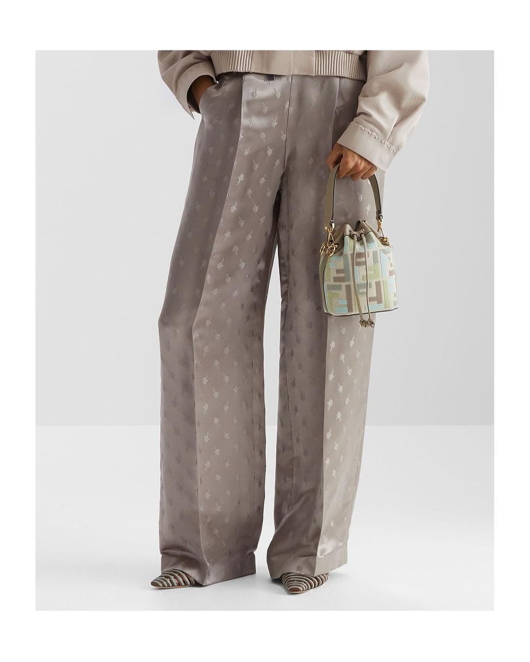 Fendi White Mon Tresor Drawstring Bucket Bag