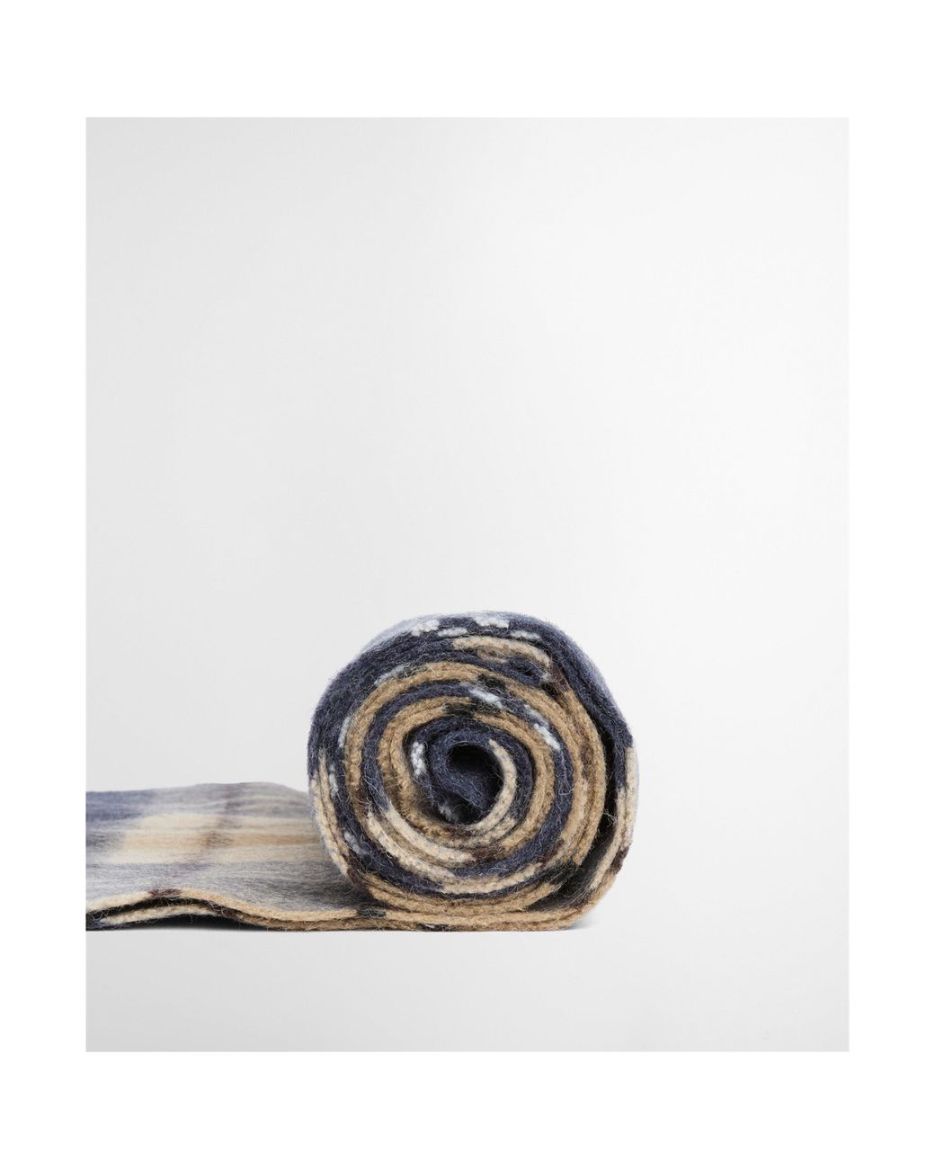 Barbour White Simple Checkered Scarf for men