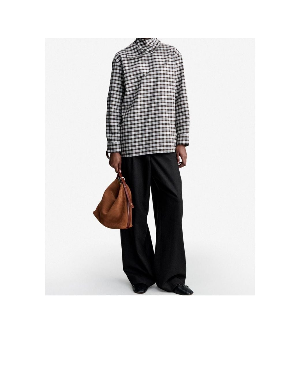 A.P.C. Brown Vera Zipped Shoulder Bag