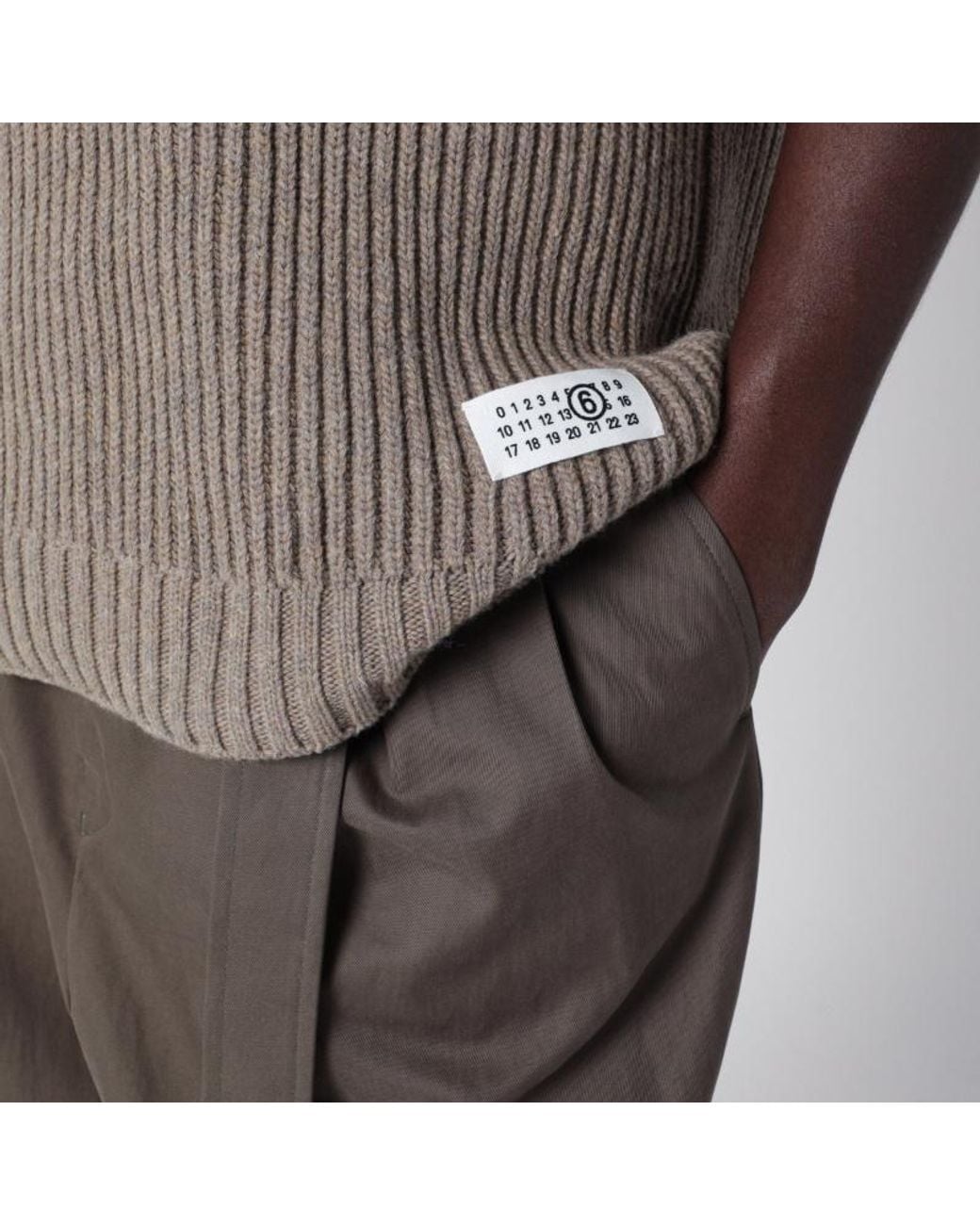 MM6 by Maison Margiela Gray Frayed-Edge Ribbed-Knit Vest for men