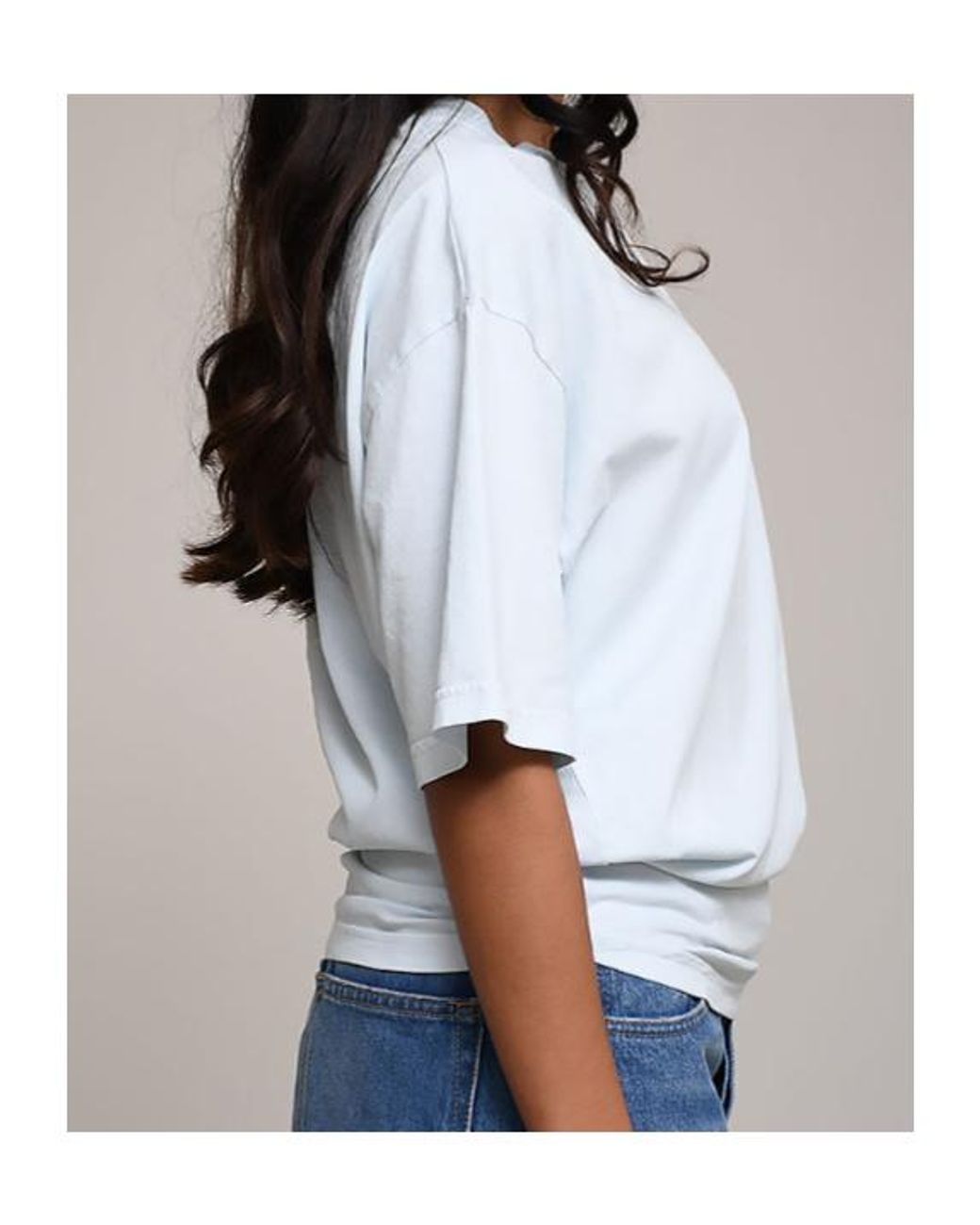 Haikure White Crewneck Short-Sleeved T-Shirt