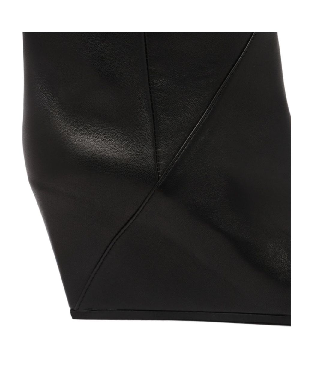 Vic Matié Black Pointed-Toe Boots