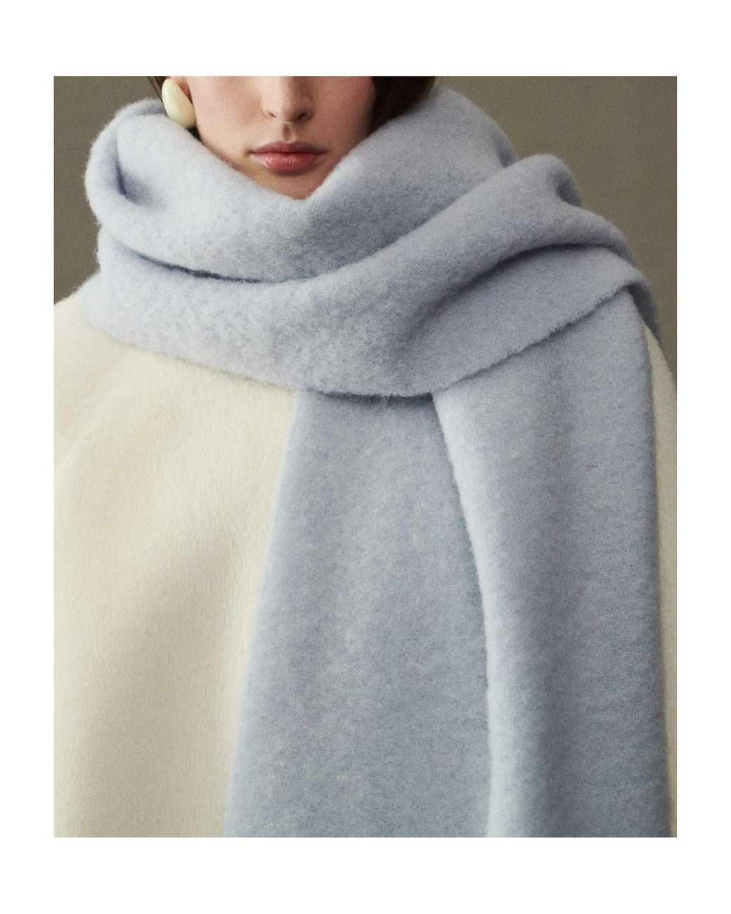 Jacquemus Blue Logo Patch Fringed Scarf