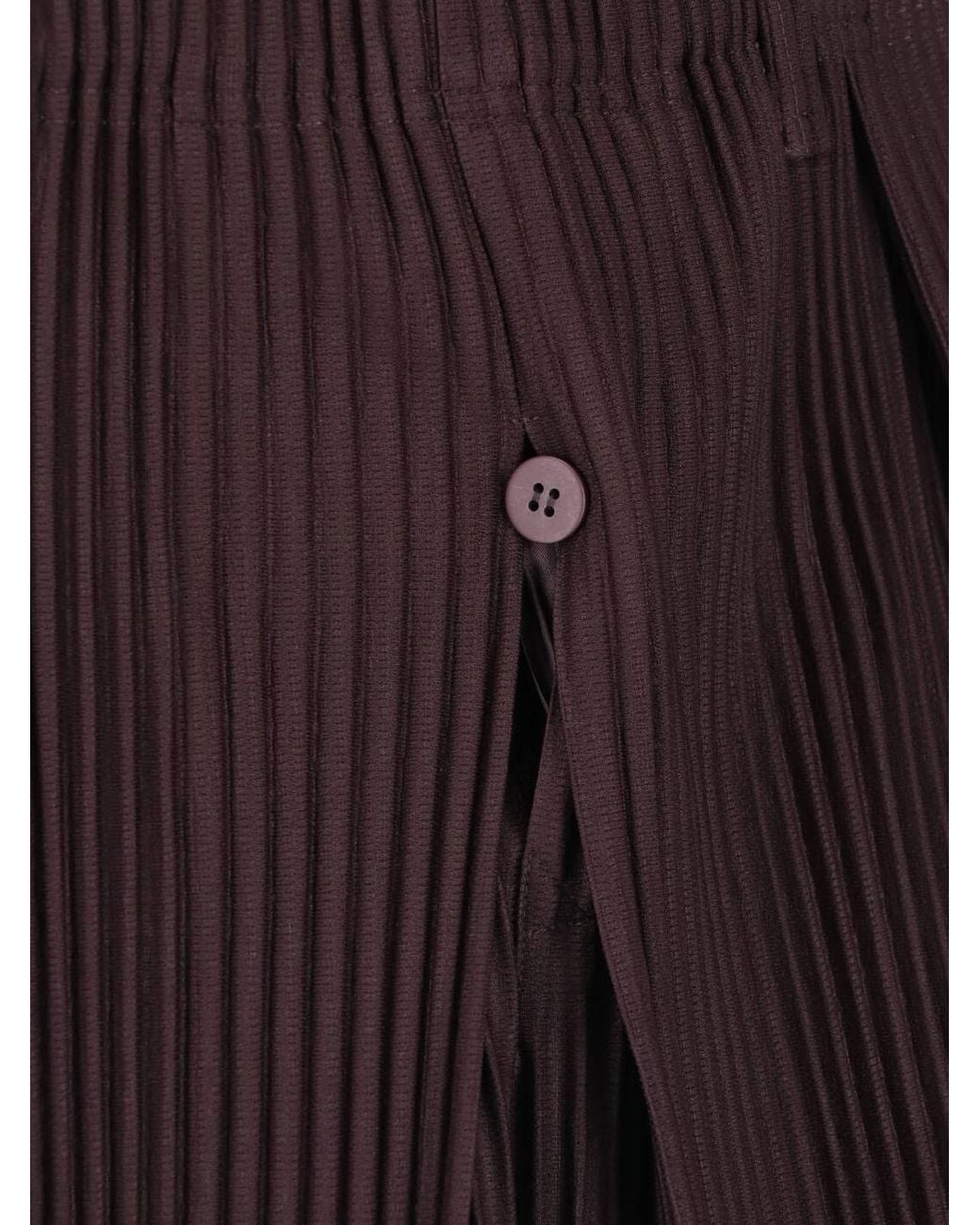 Homme Plissé Issey Miyake Black Homme Plissé Issey Miyake Tailored Pleats Pleated Bermuda Shorts for men