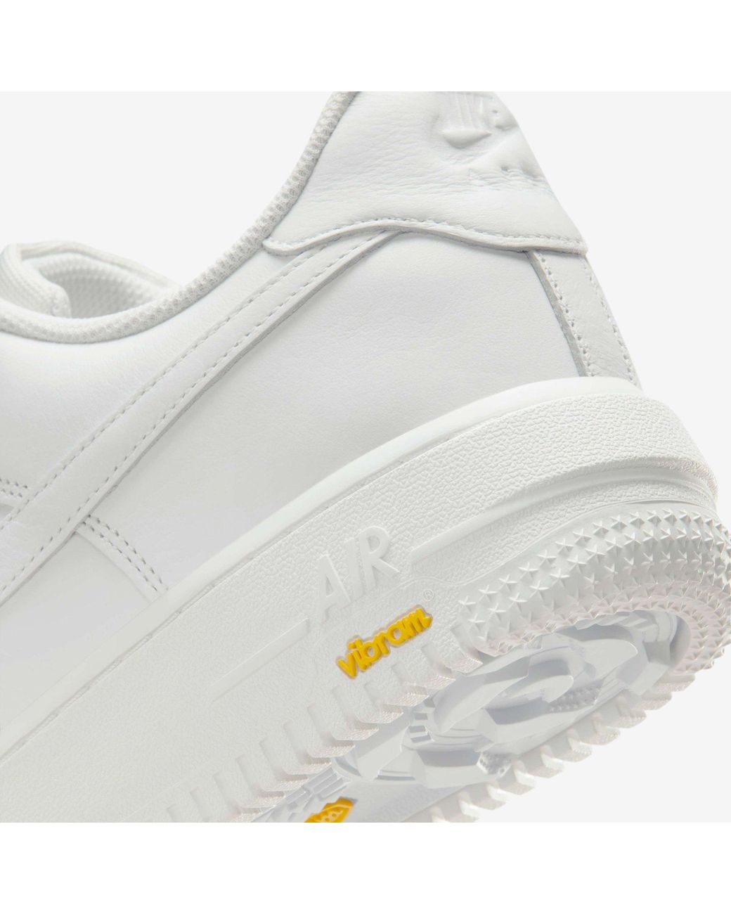 Nike White Low-Top Sneakers for men