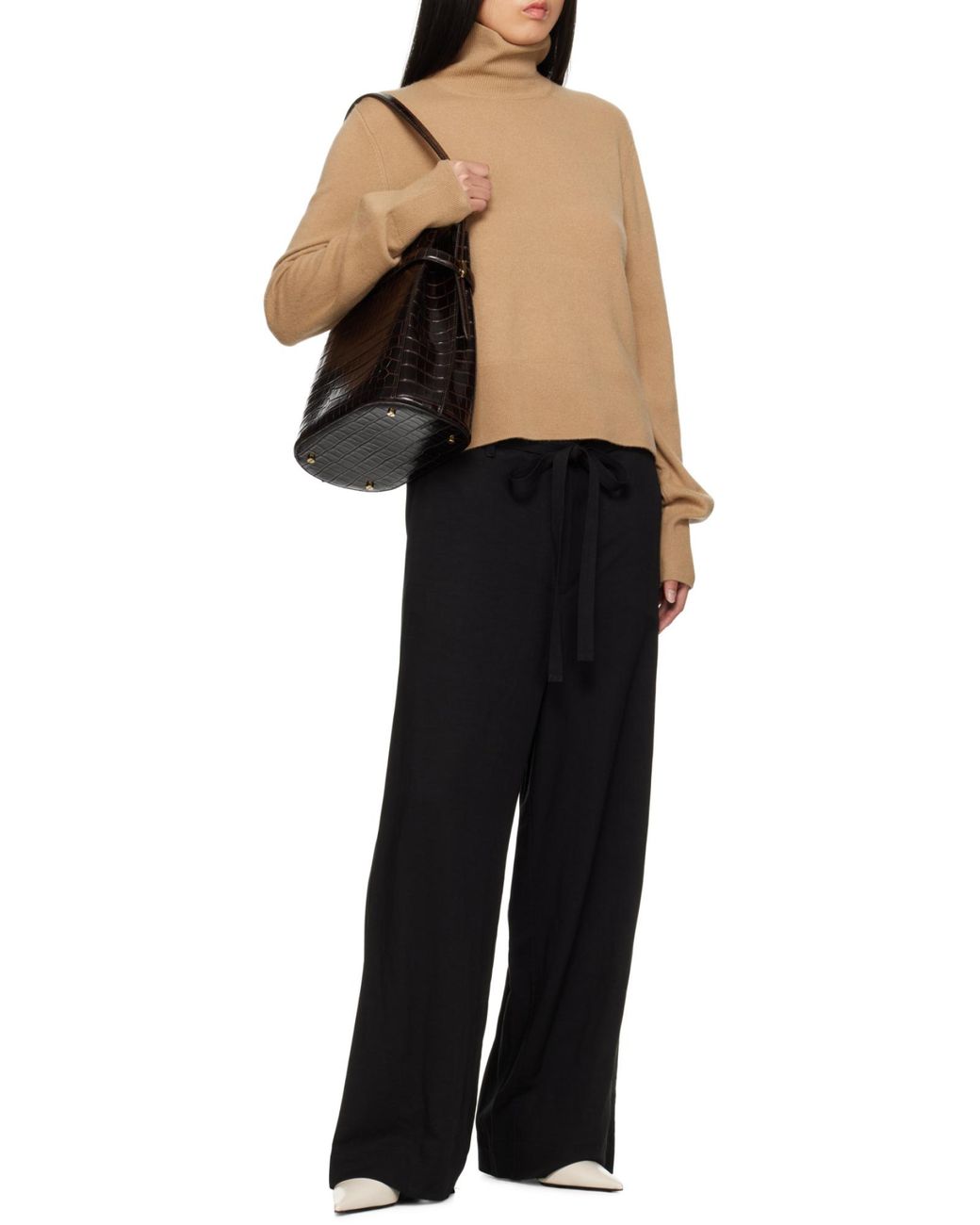 Totême  Natural Cashmere Turtleneck