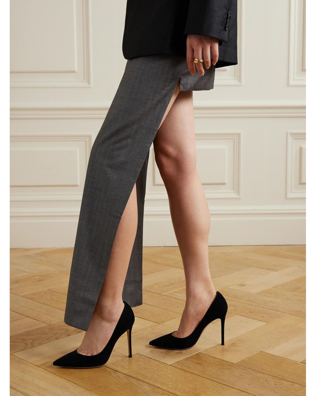 Gianvito Rossi Black Suede Pumps