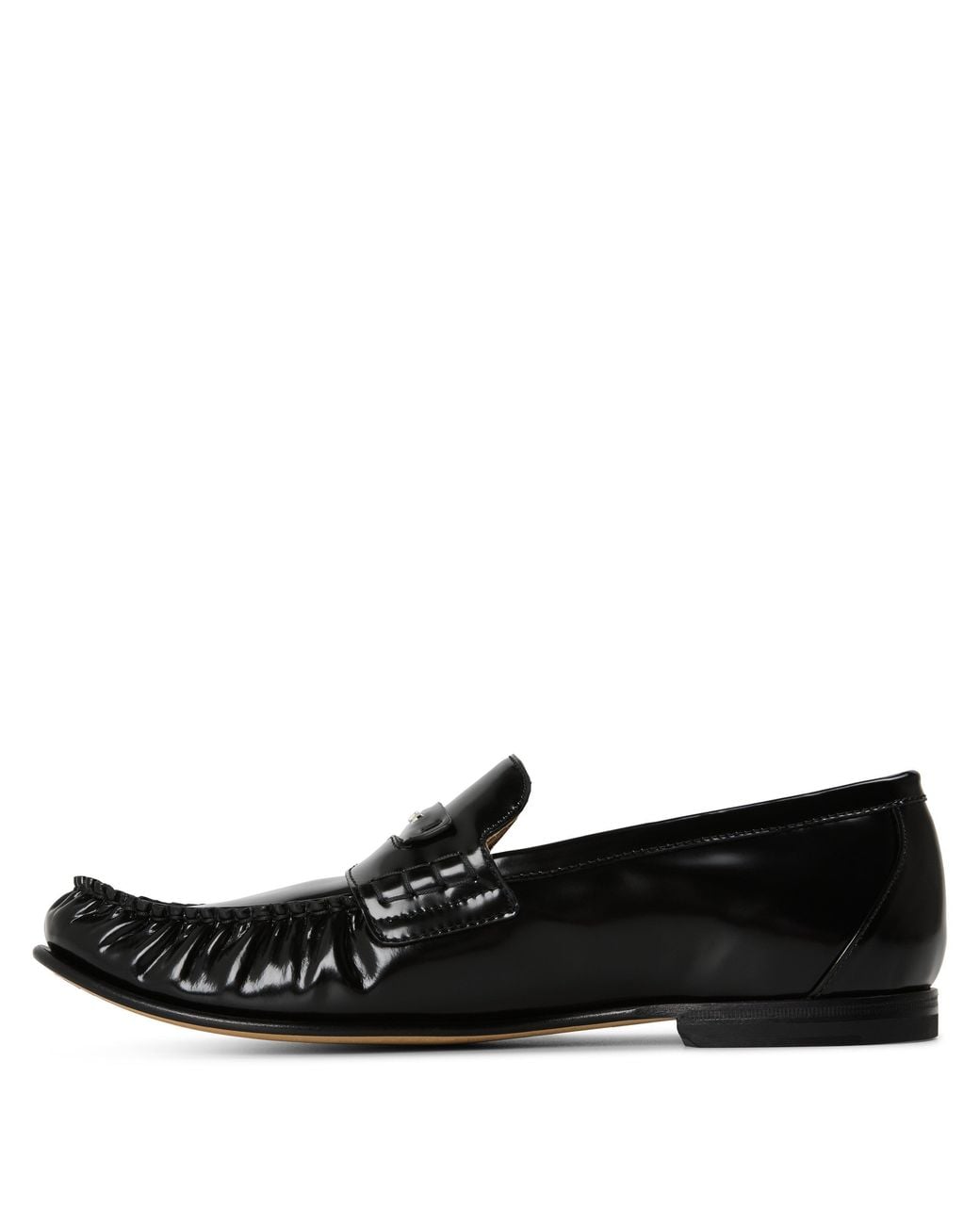 Fendi Black Glossy Ruched Loafer for men
