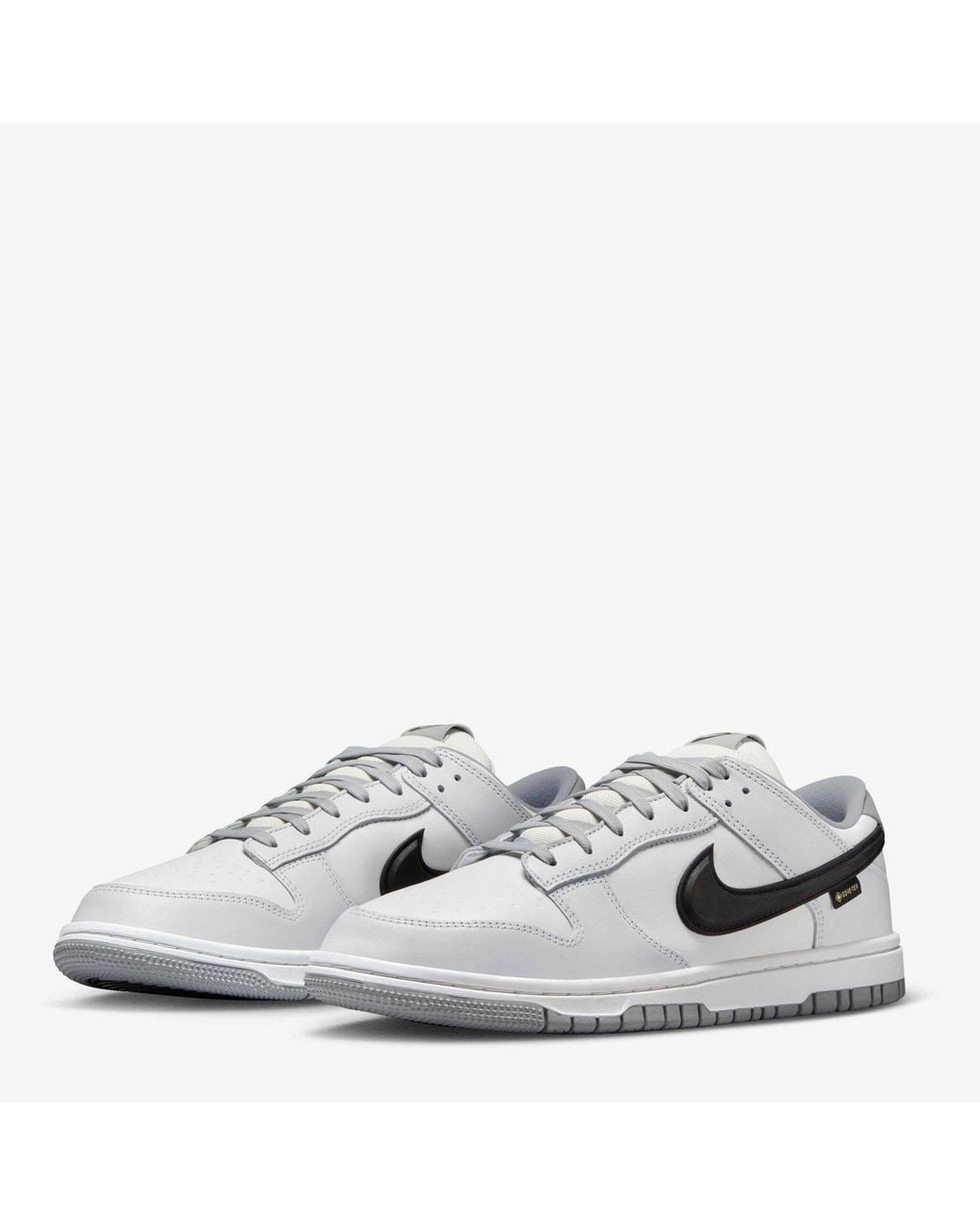 Nike White Color-Blocked Low-Top Sneakers for men