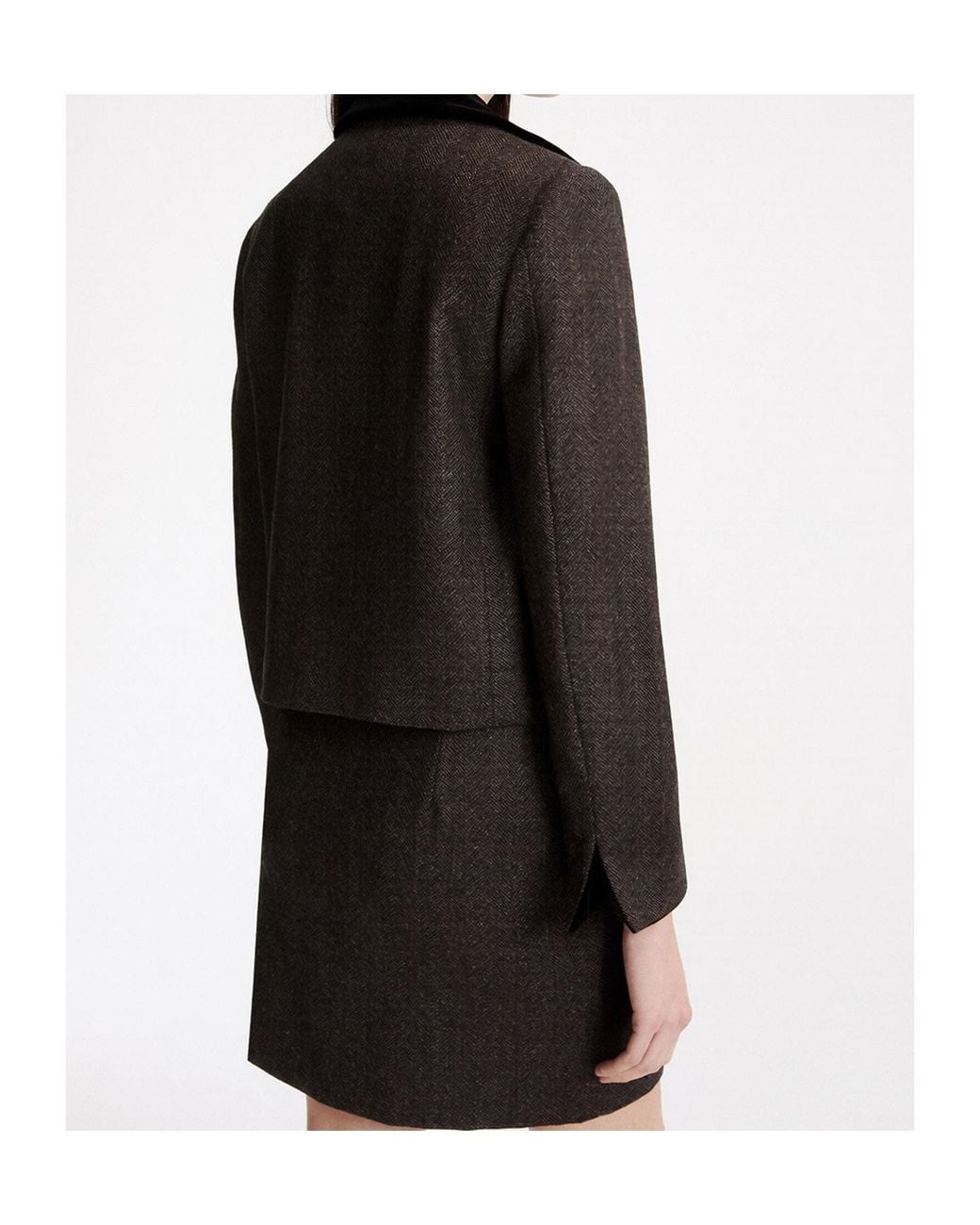 Marella Black Collared Cropped Casual Jacket