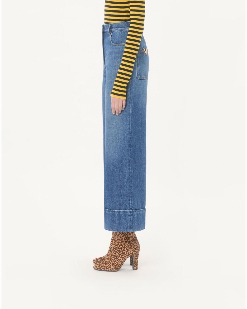 Valentino Blue Logo Plaque Cropped Jeans