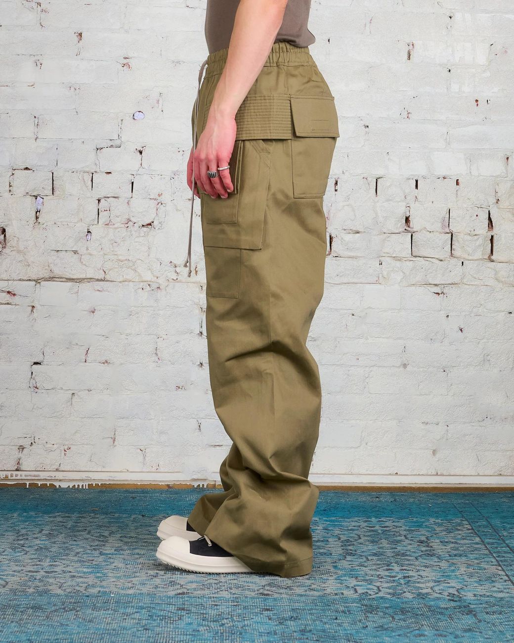 Rick Owens Green Multi-Pocket Casual Pants for men