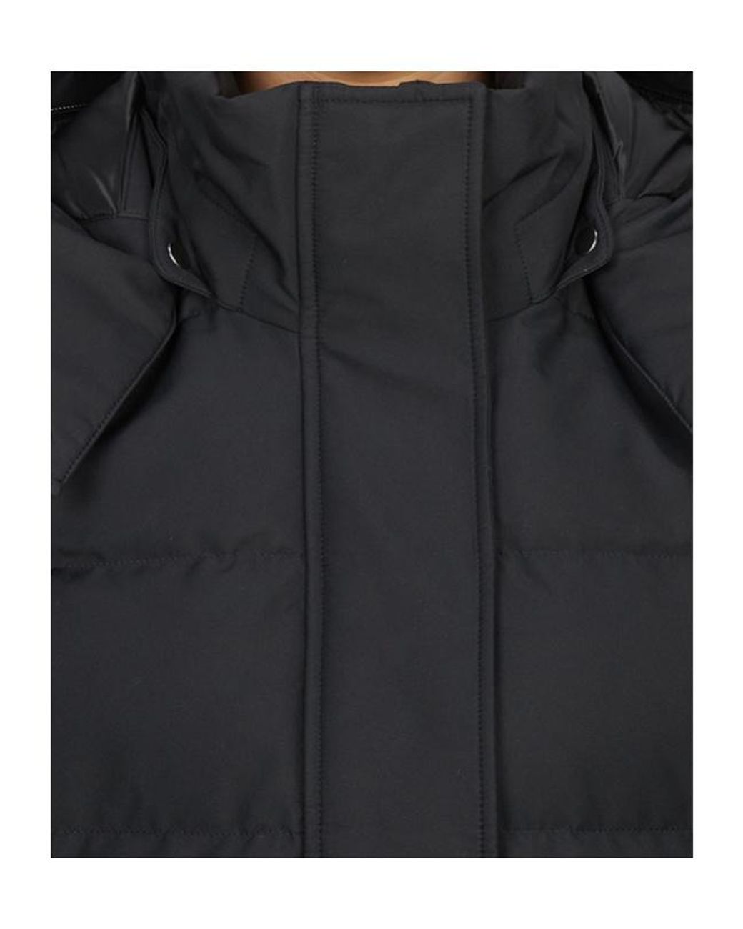 Moose Knuckles Black Long-Sleeved Down Jacket