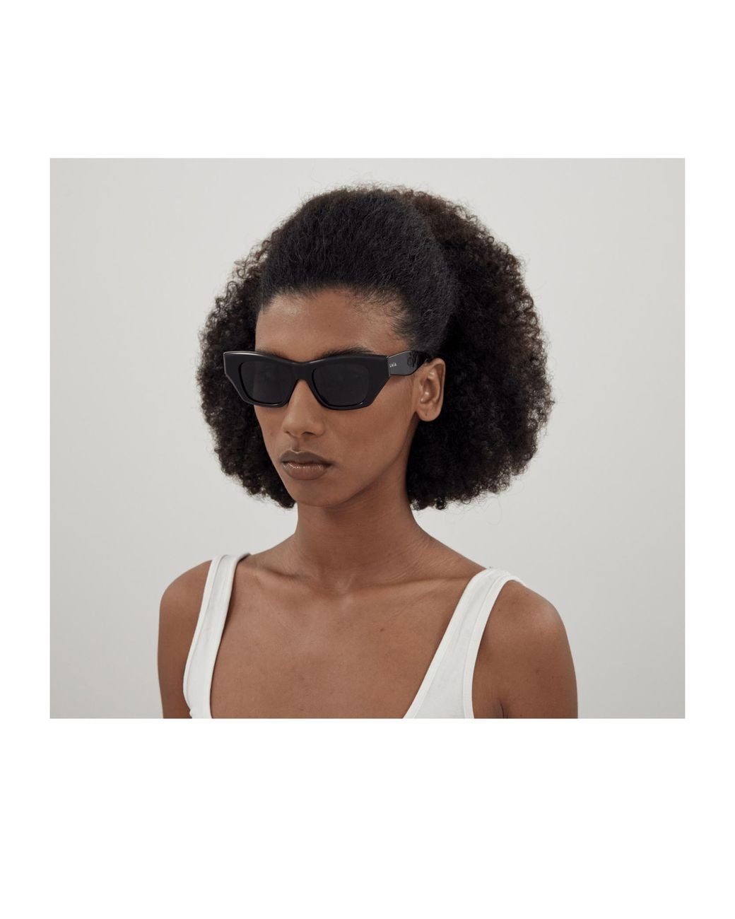 Alaïa Black Alaïa Cat-Eye Frame Sunglasses