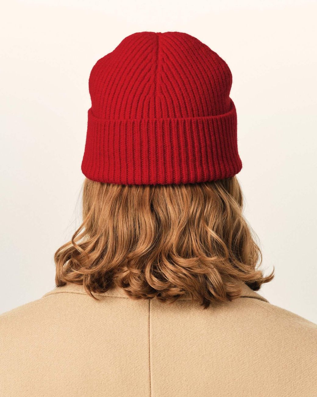 AMI Red Ribbed Knit Hat for men