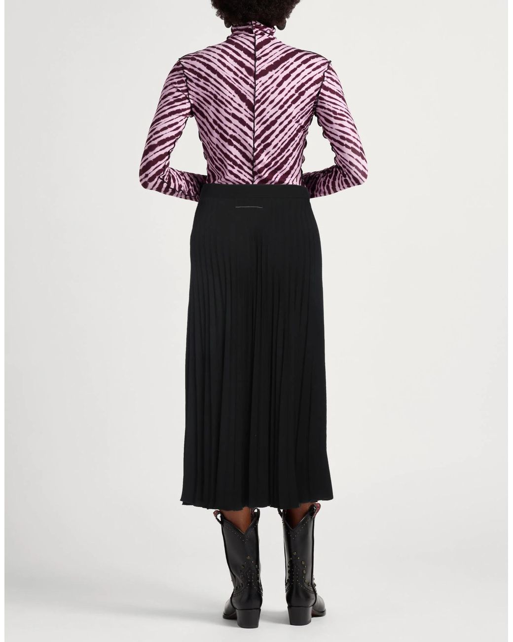 MM6 by Maison Margiela Black Solid Color Pleated Skirt