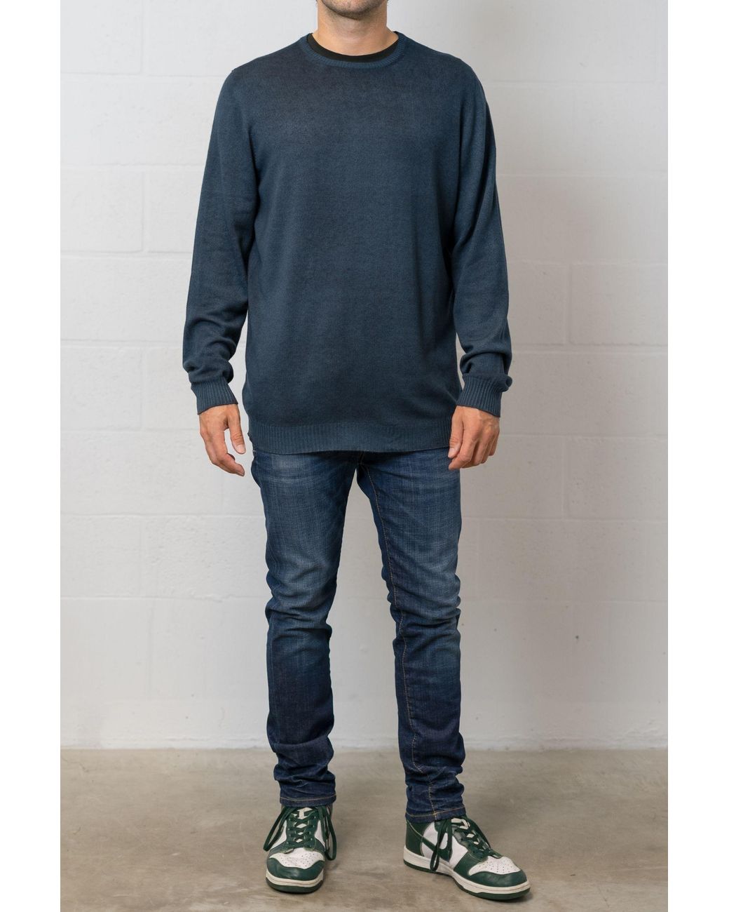 Avant Toi Blue Long-Sleeved Cashmere Sweater for men