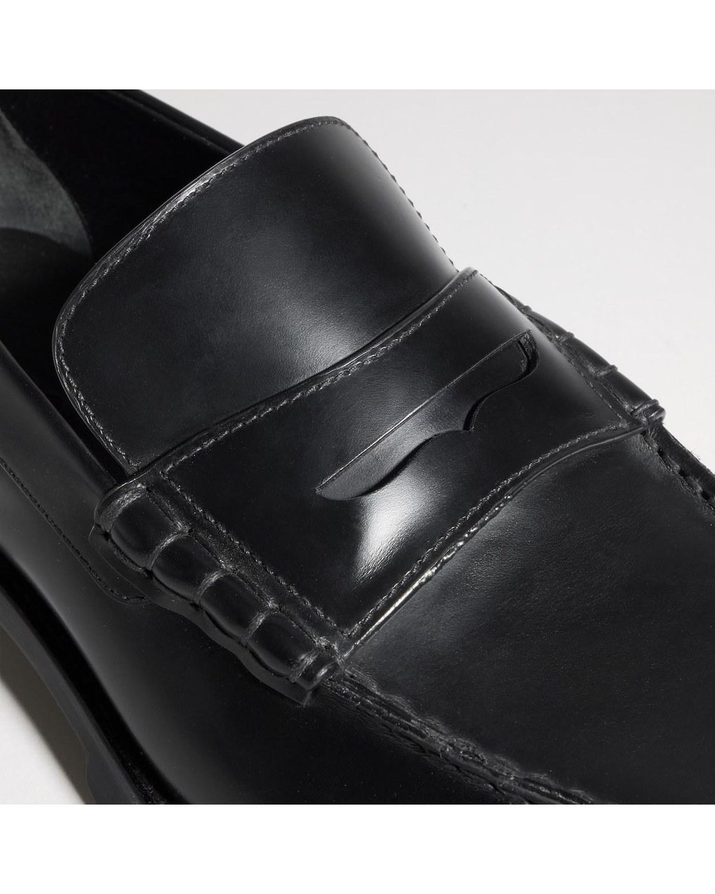 Gucci Black Loafer With Lug Sole for men