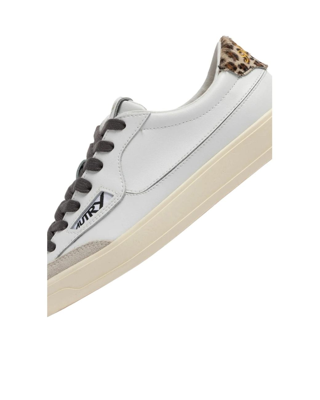 Autry White Contrast Heel Low-Top Sneakers