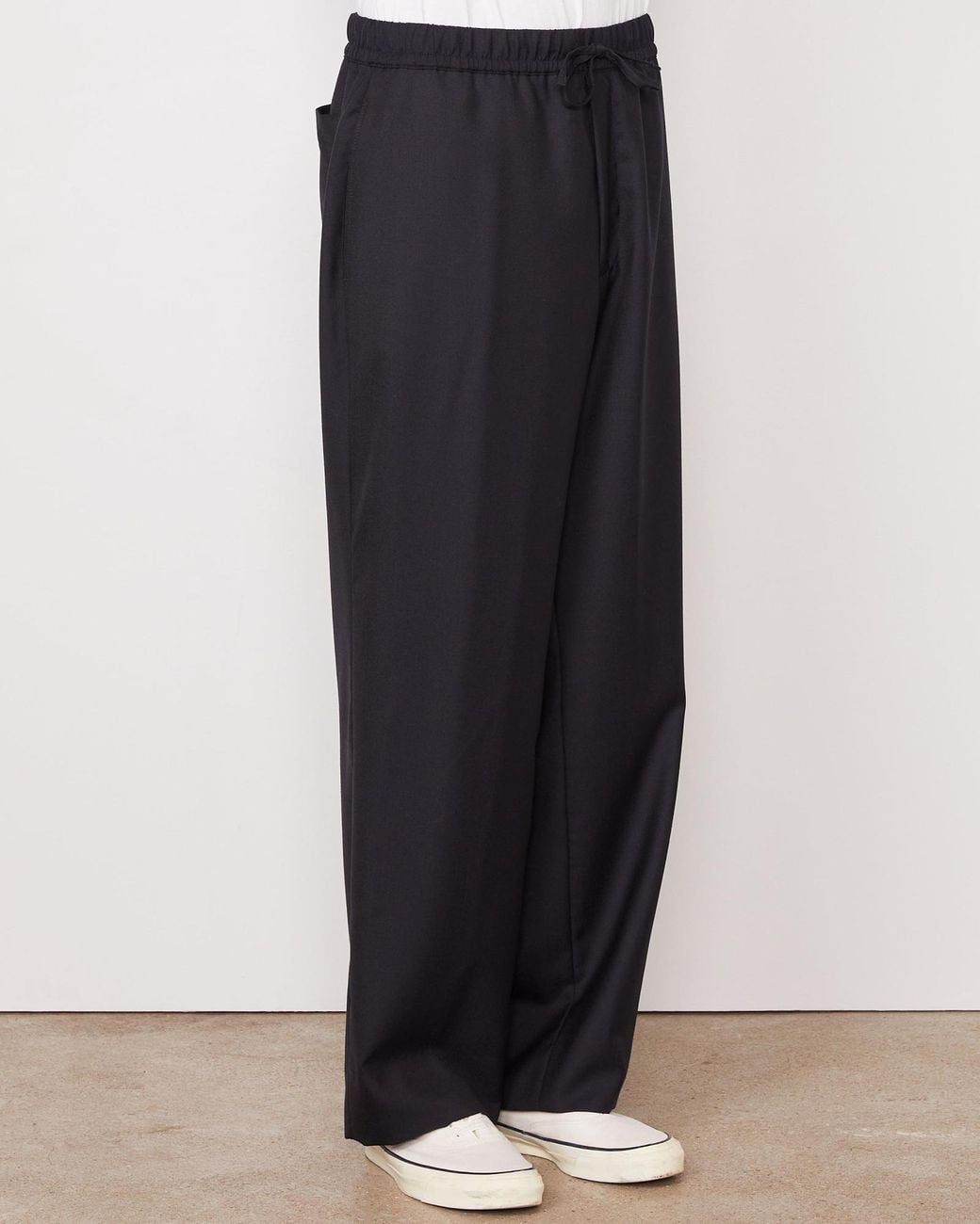 Officine Generale Blue Drawstring Casual Pants for men