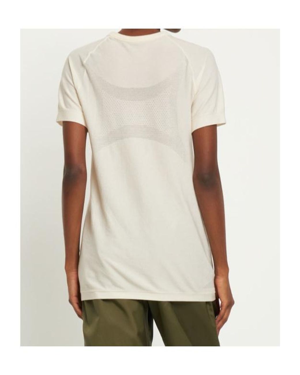 Roa Natural Crew Neck T-Shirt