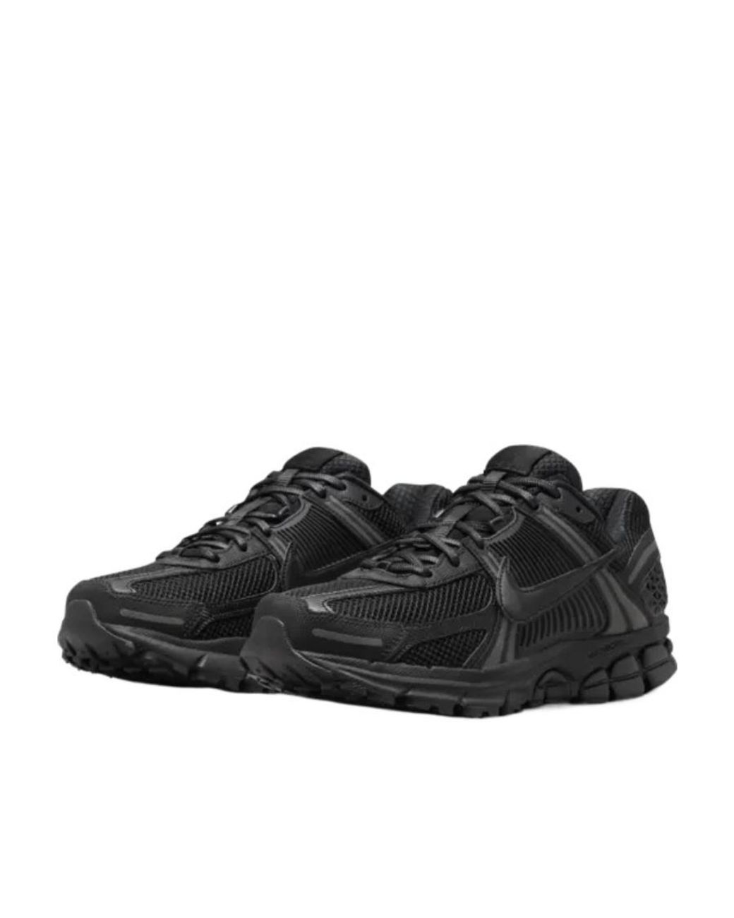 Nike Brown Zoom Vomero 5 Low-Top Sneakers