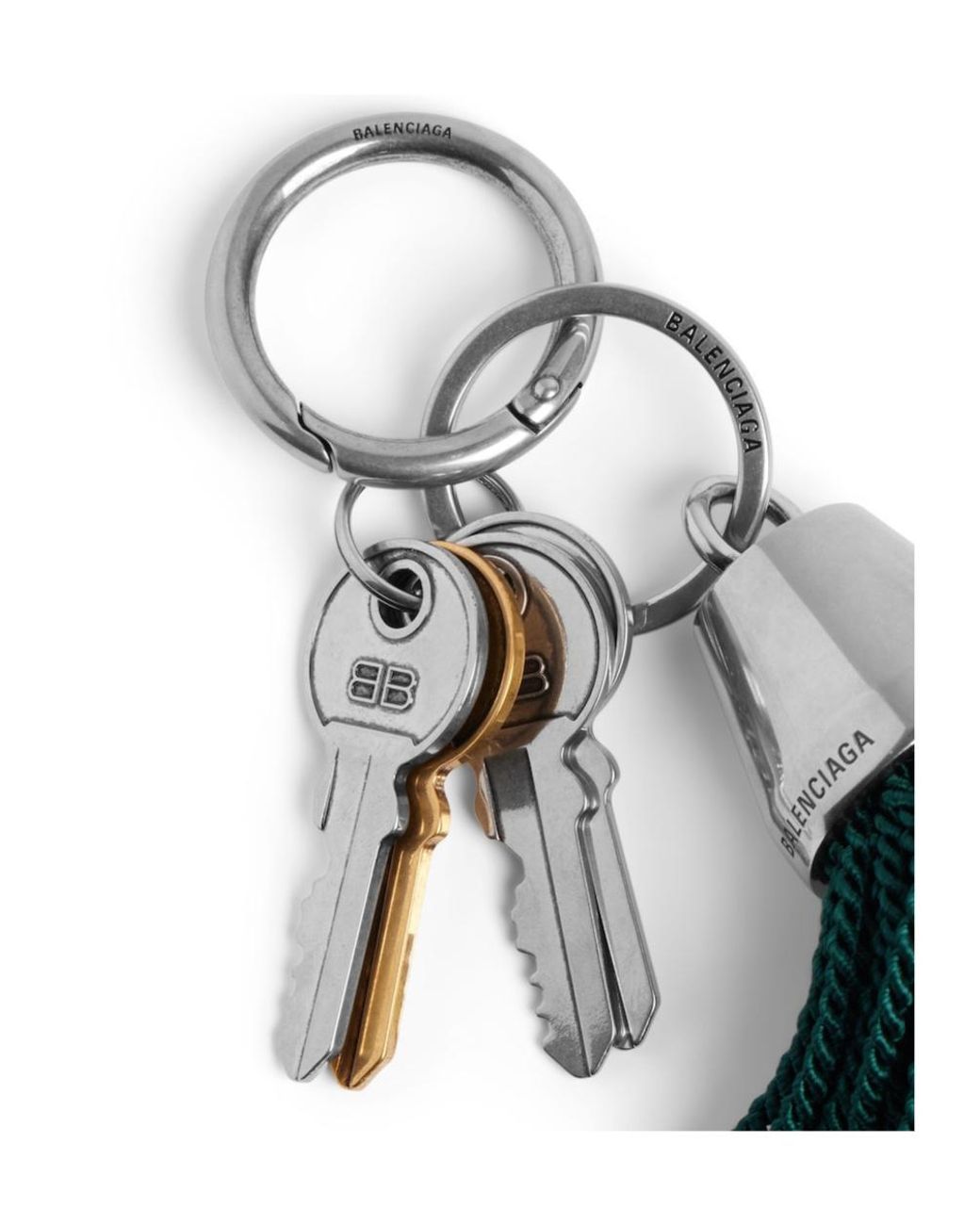 BALENCIAGA Charm/keychain Pompom キーリング ポンポン Balenciaga Charm/Keyring Pompom in Metallic | Lyst