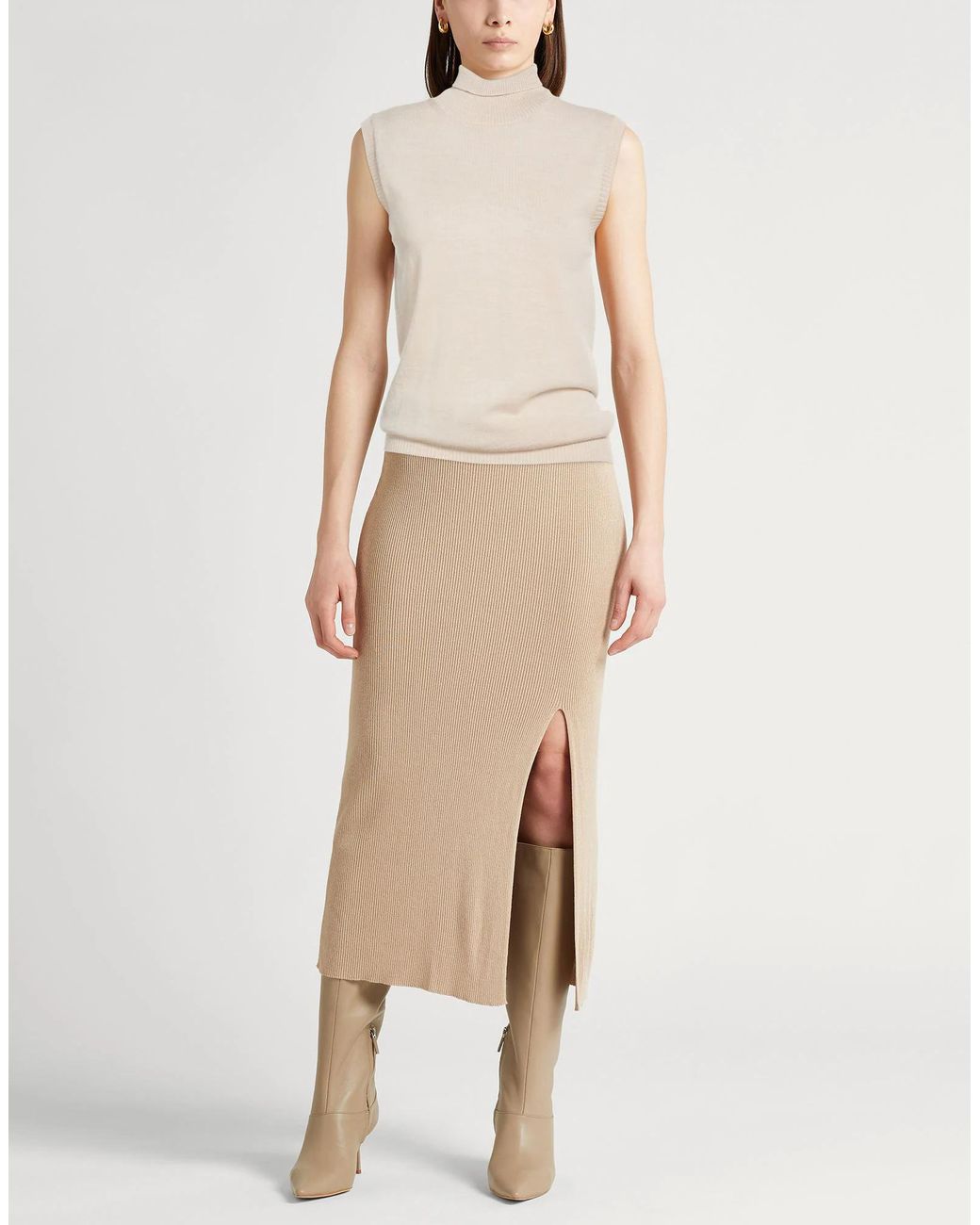Sportmax White Solid Color Sleeveless Knit Top