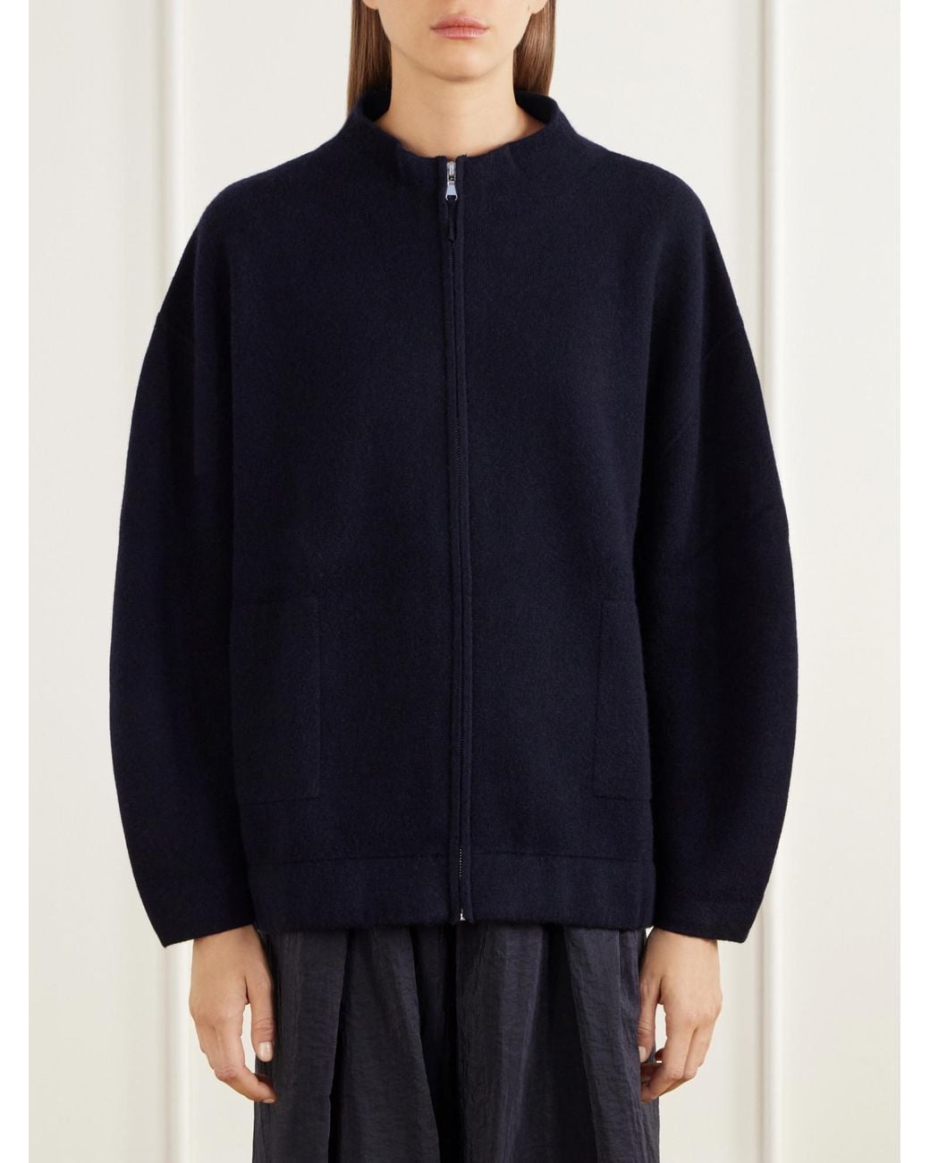 Allude Blue Minimalist Long-Sleeve Jacket