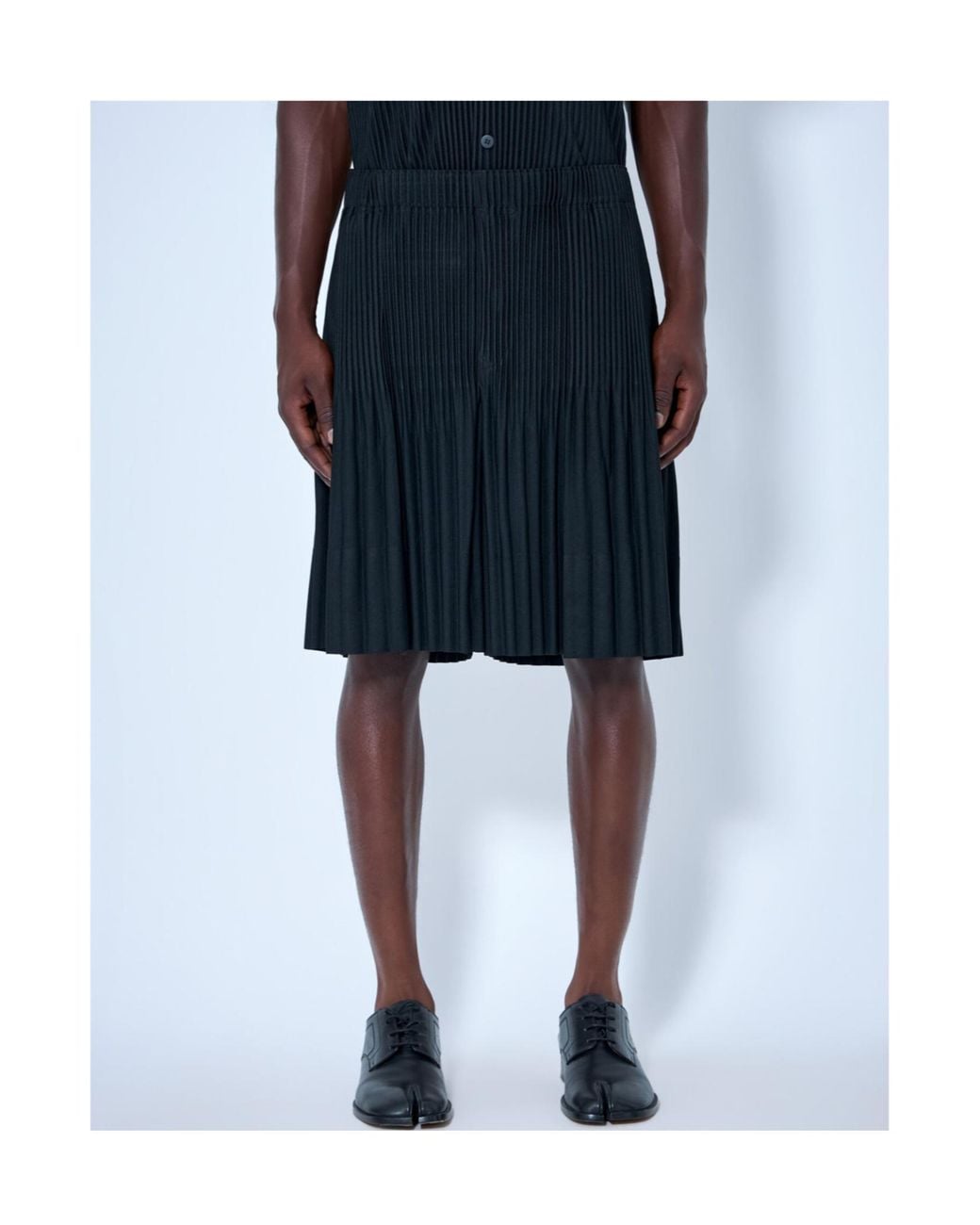 Homme Plissé Issey Miyake Black Homme Plissé Issey Miyake Monthly Colors June Pleated Shorts for men