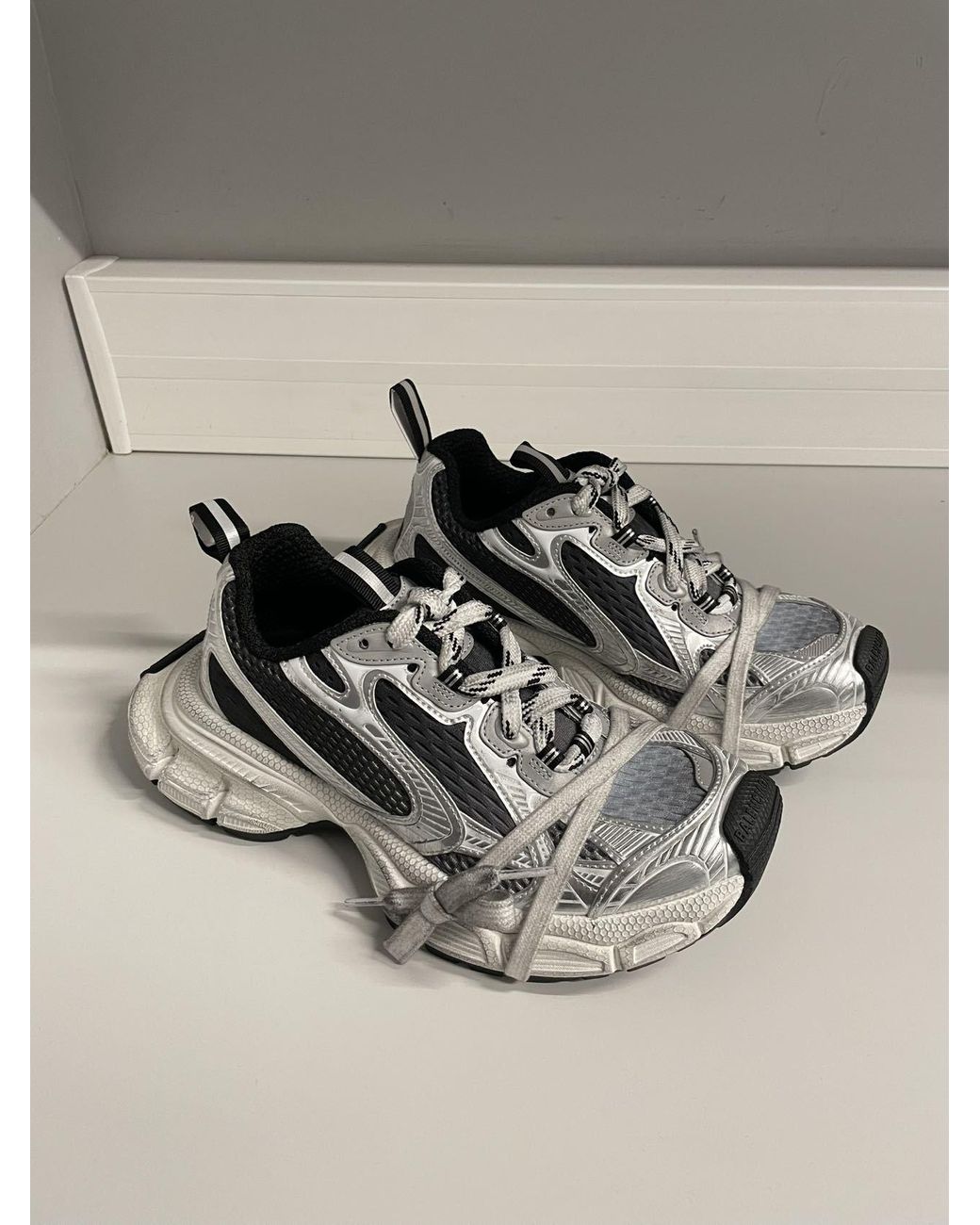 Balenciaga White 3Xl Gradient Lace-Up Sneakers