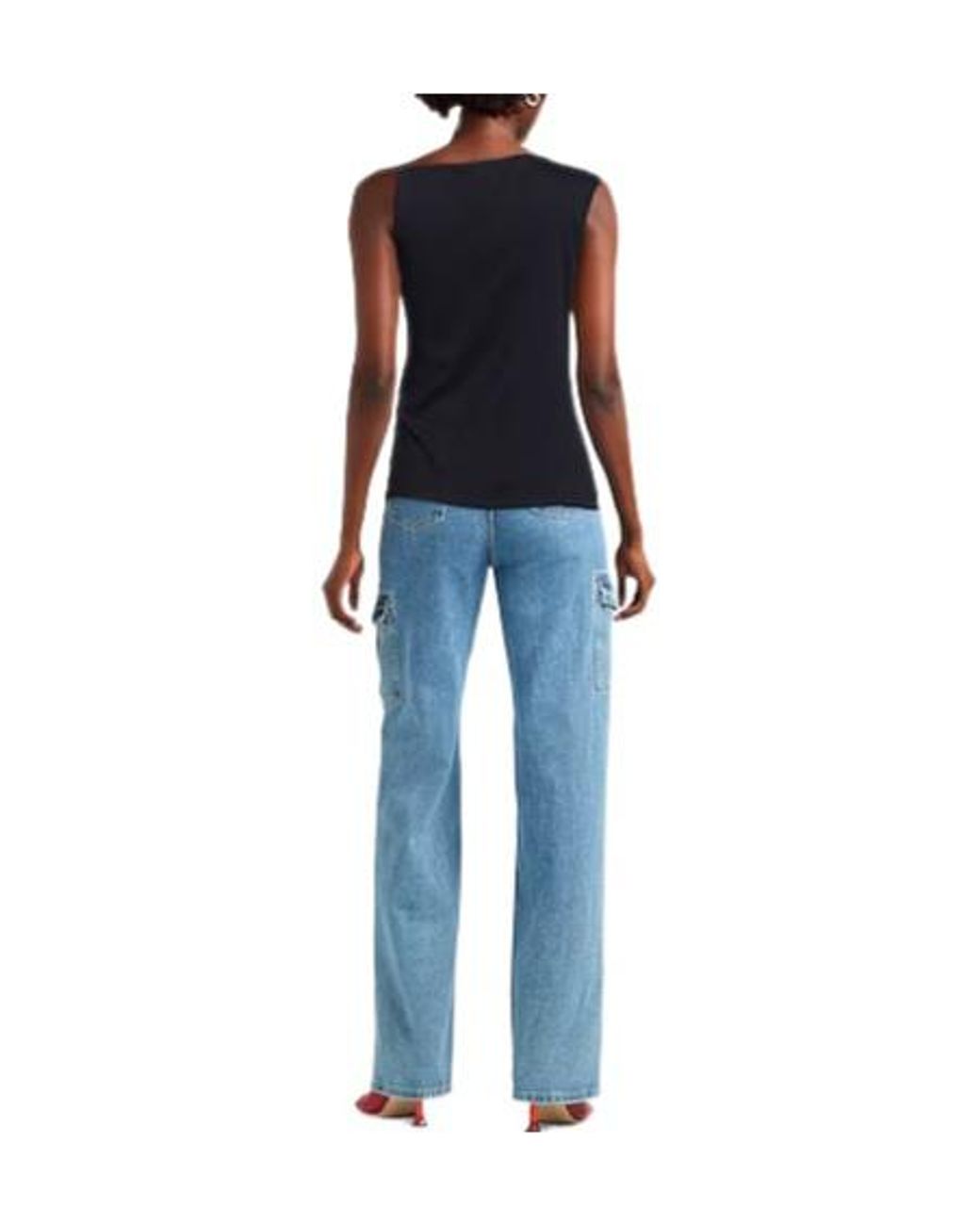MAX&Co. Black Solid Color Sleeveless T-Shirt