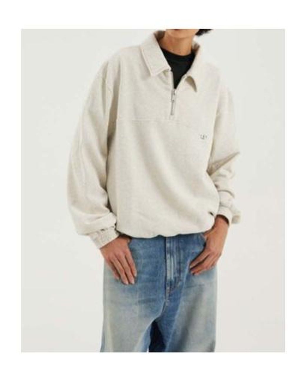 1989 STUDIO White Collared Sweatshirt