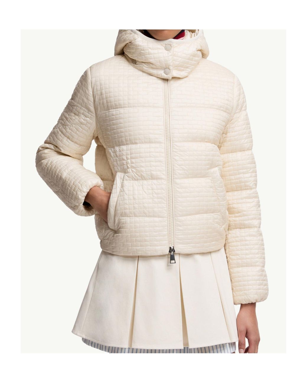 Moncler Natural Gisors Geometric-Quilted Hooded Short Down Jacket