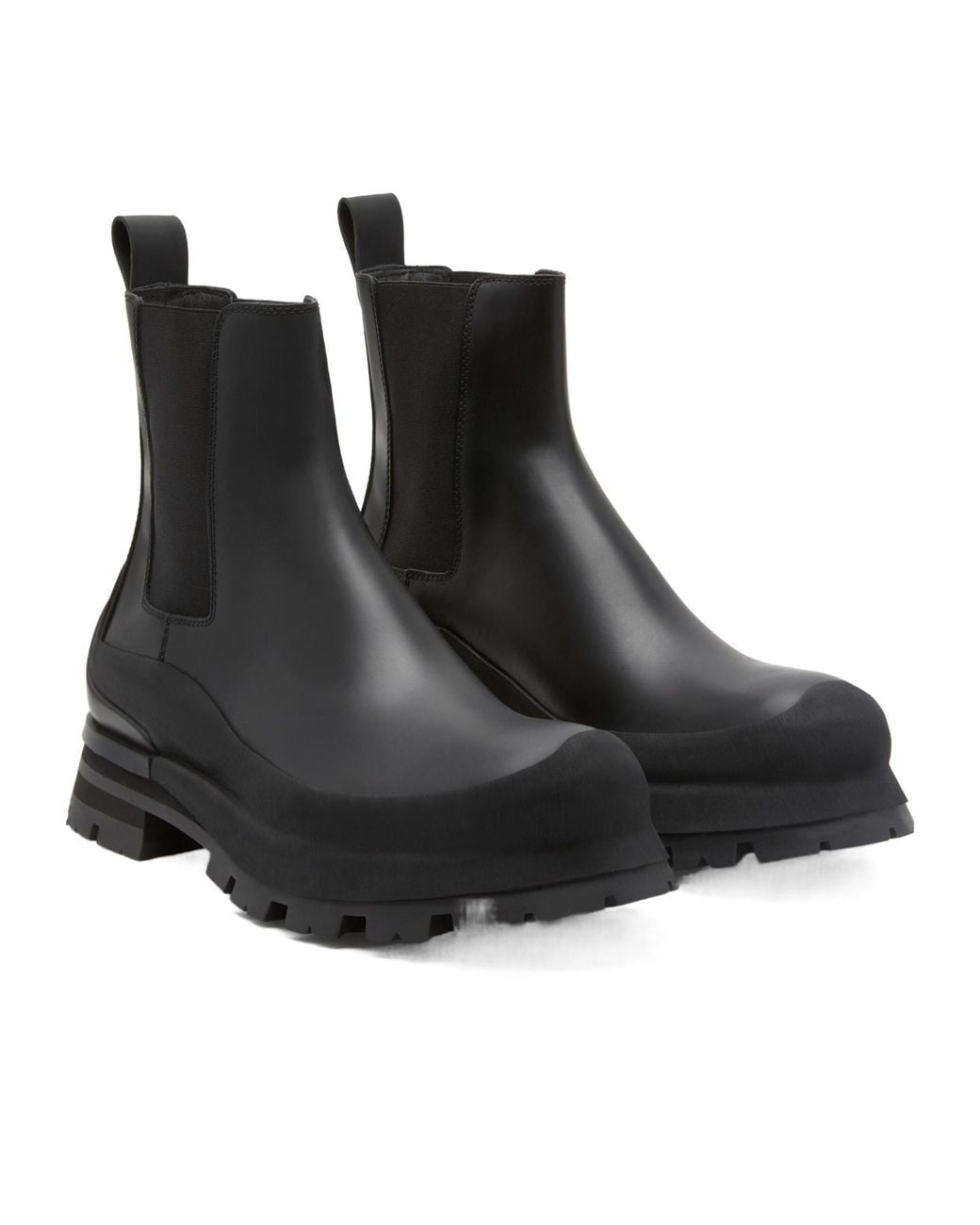 McQueen Black Wander Leather Chelsea Boots for men