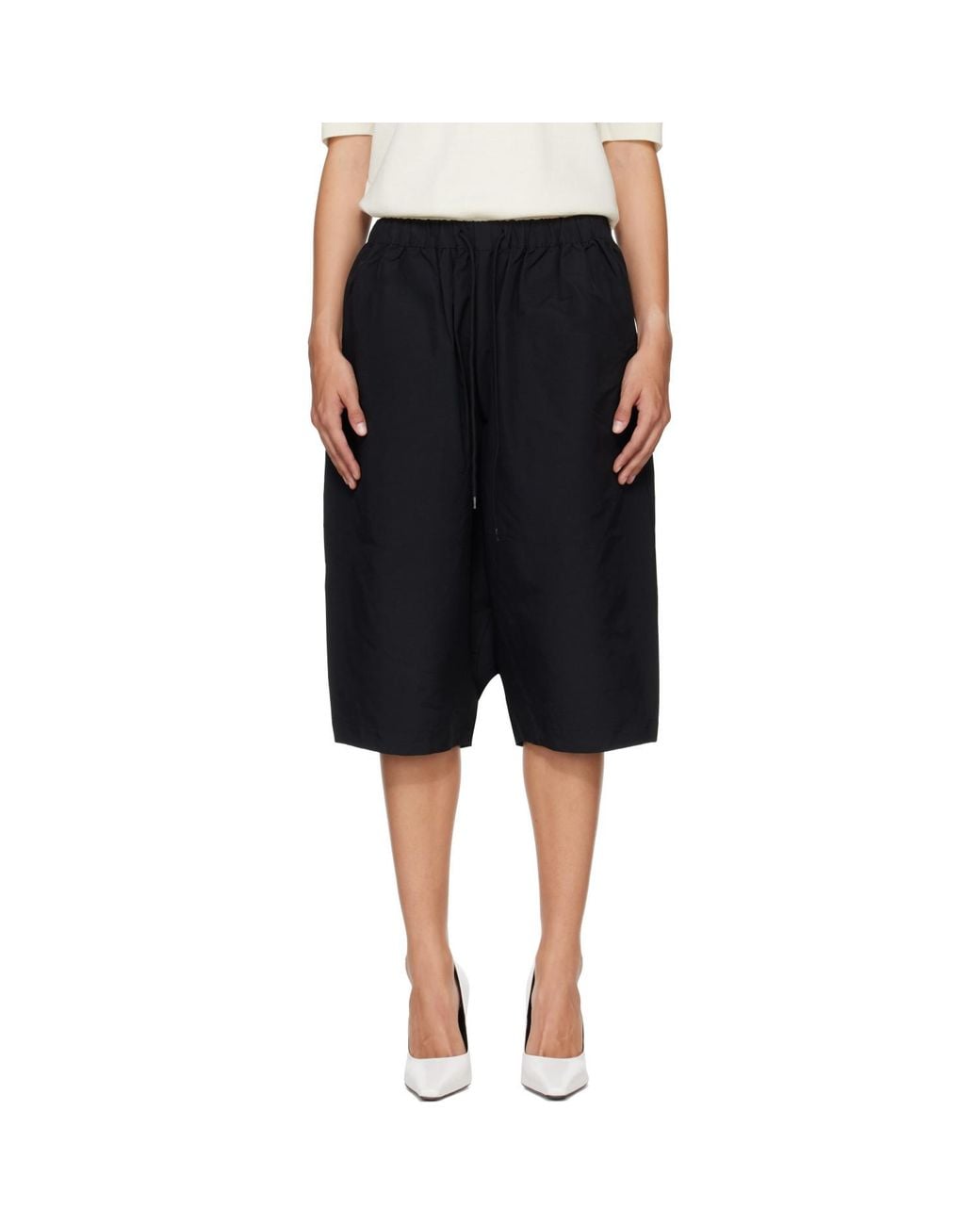 Entire studios Black Drawstring Shorts With An Elastic Waistband