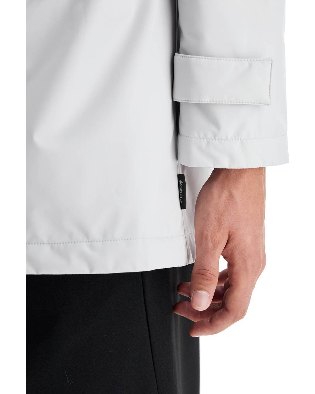 Herno White Gortex Long-Sleeved Hooded Jacket for men