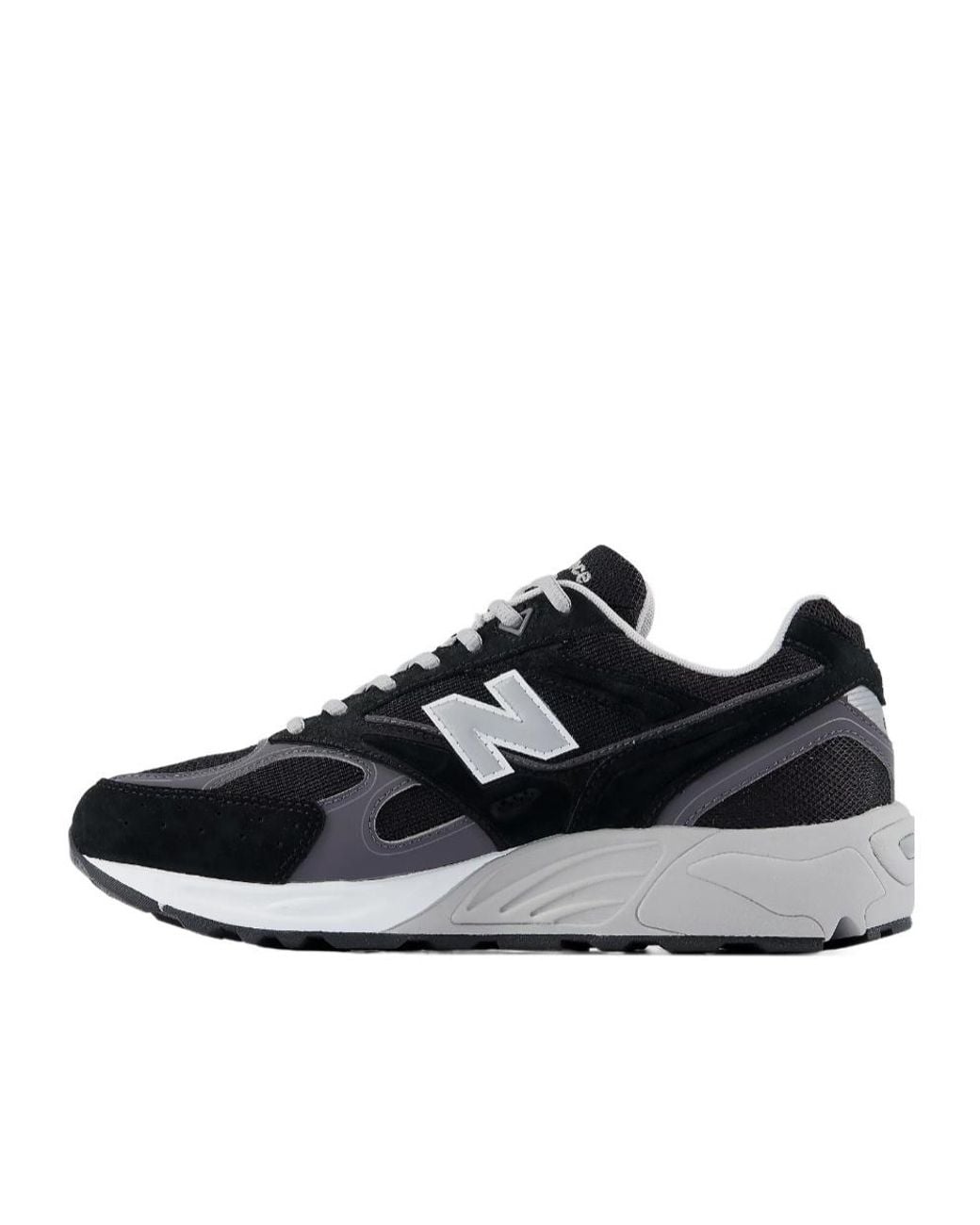 New Balance Black Leather & Mesh Cushioned 880R Sneakers for men