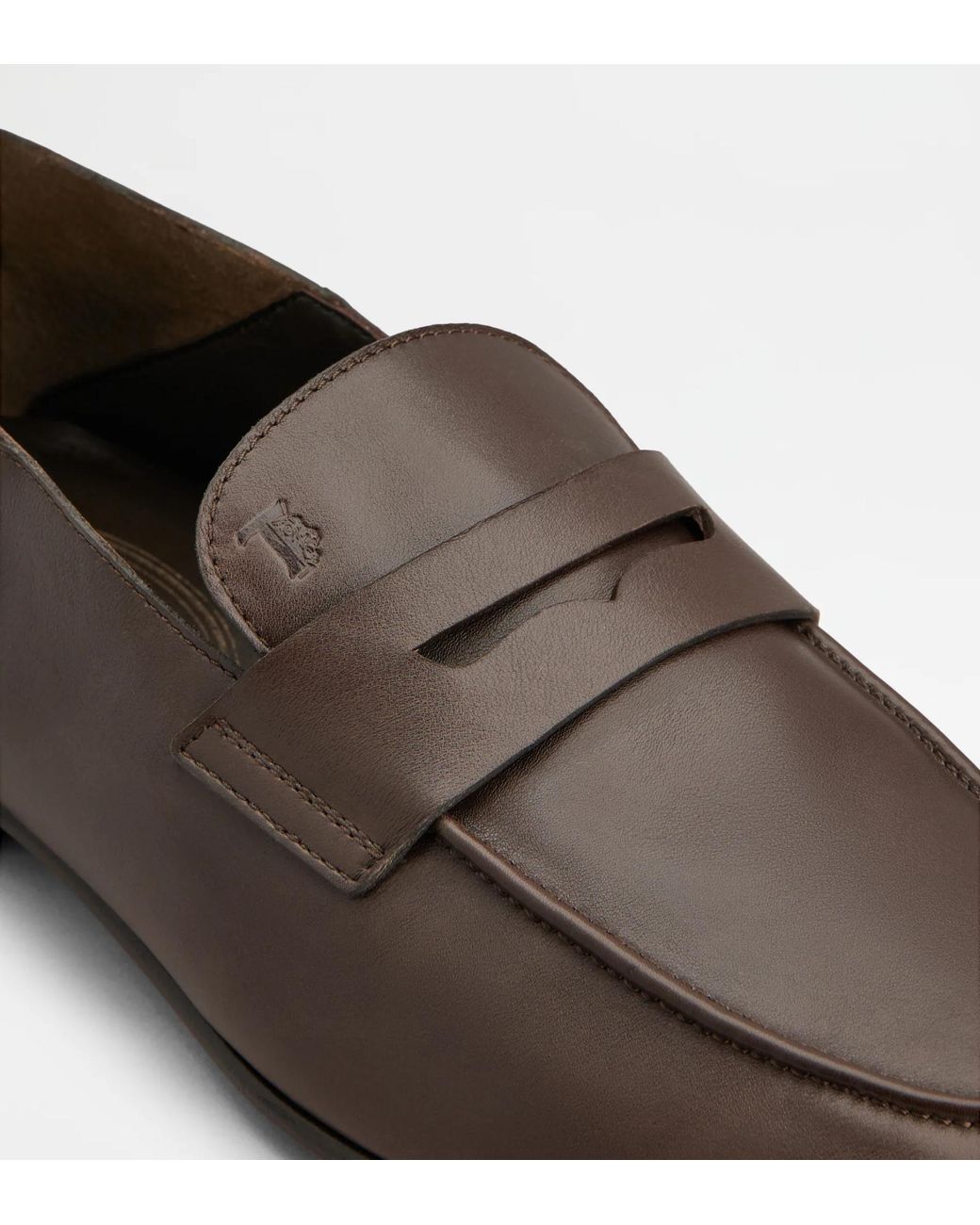 Tod's Brown Round-Toe Loafers for men