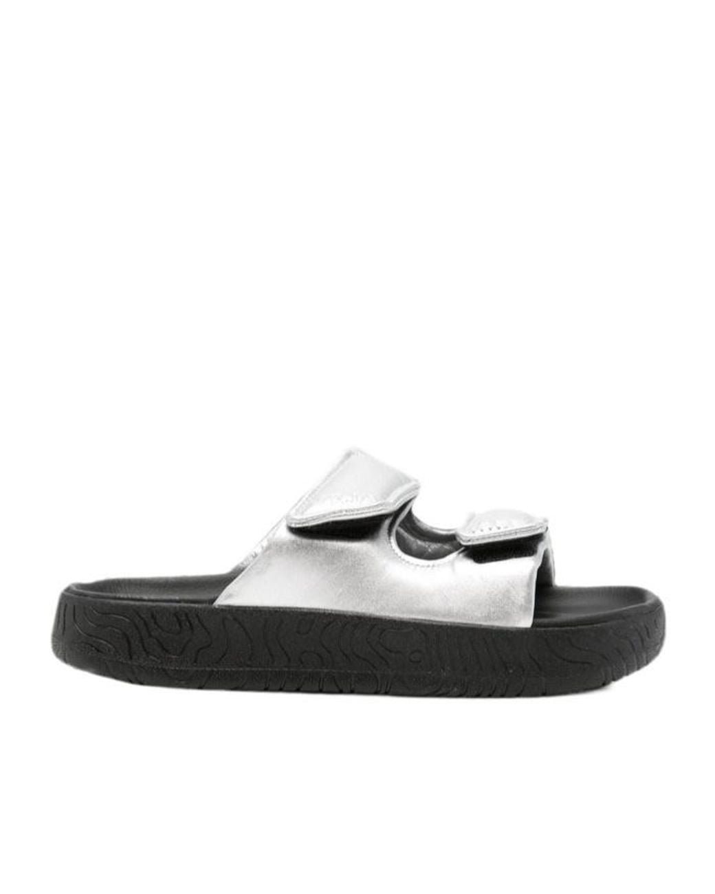 Veja Multicolor Round-Toe Slippers for men