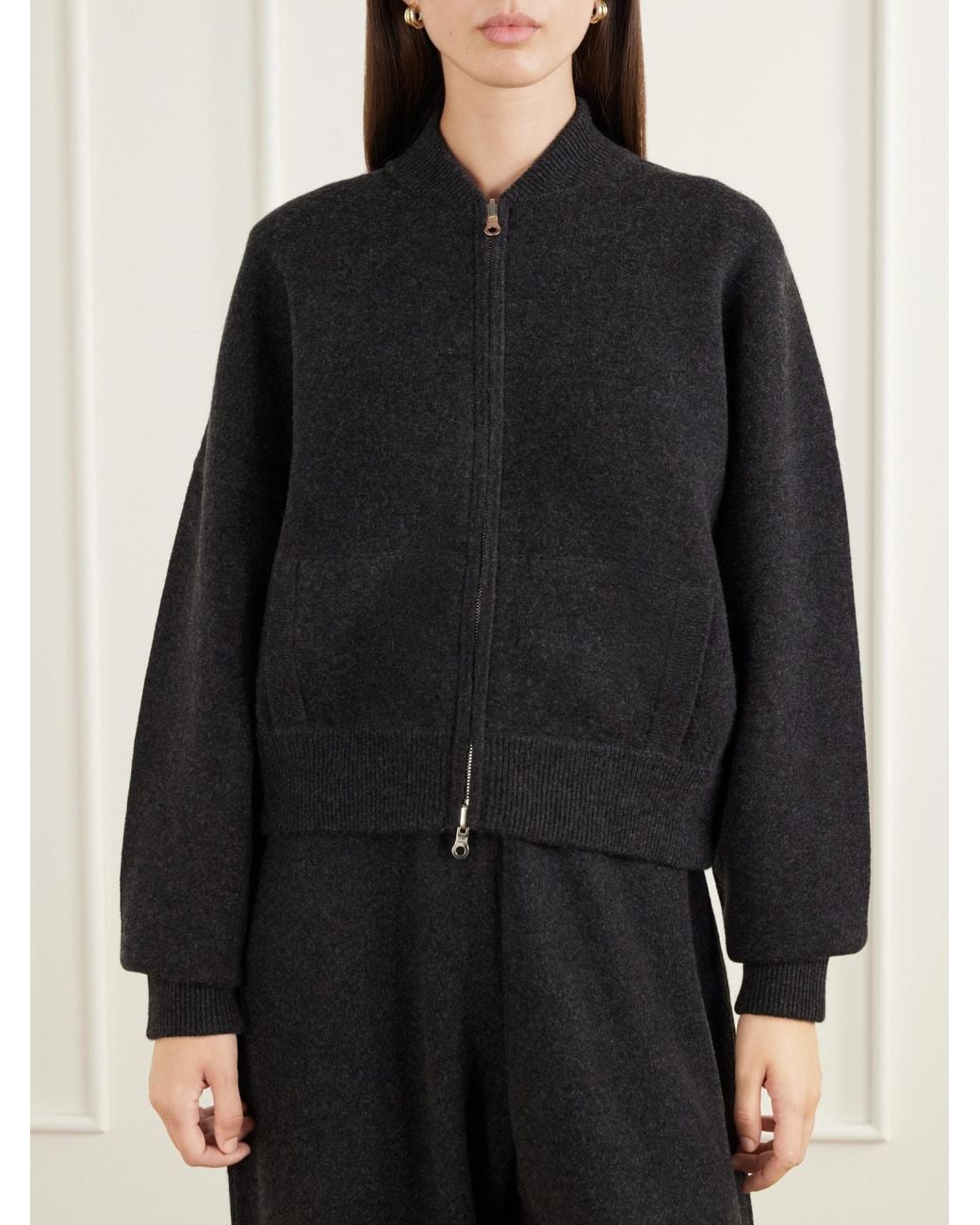 arch4 Black Cashmere Zip-Up Cardigan