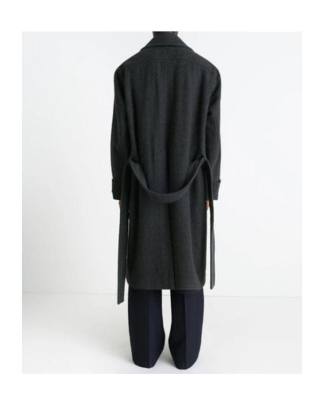 Lemaire Black Straight Hem Belted Coat for men