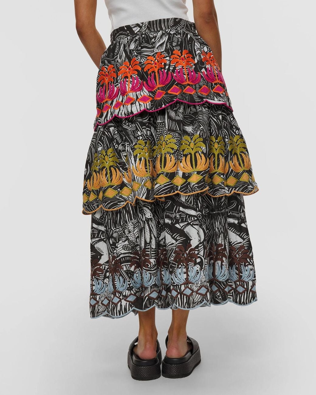 Farm Rio White Ruta Embroidered Ruffled Skirt