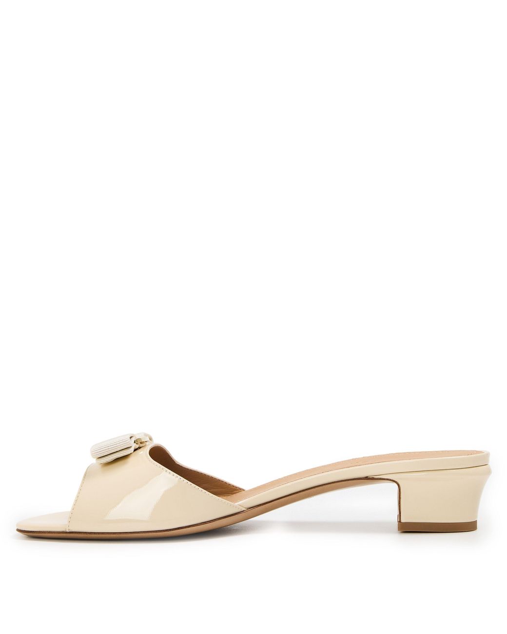 Ferragamo White Simple Slippers