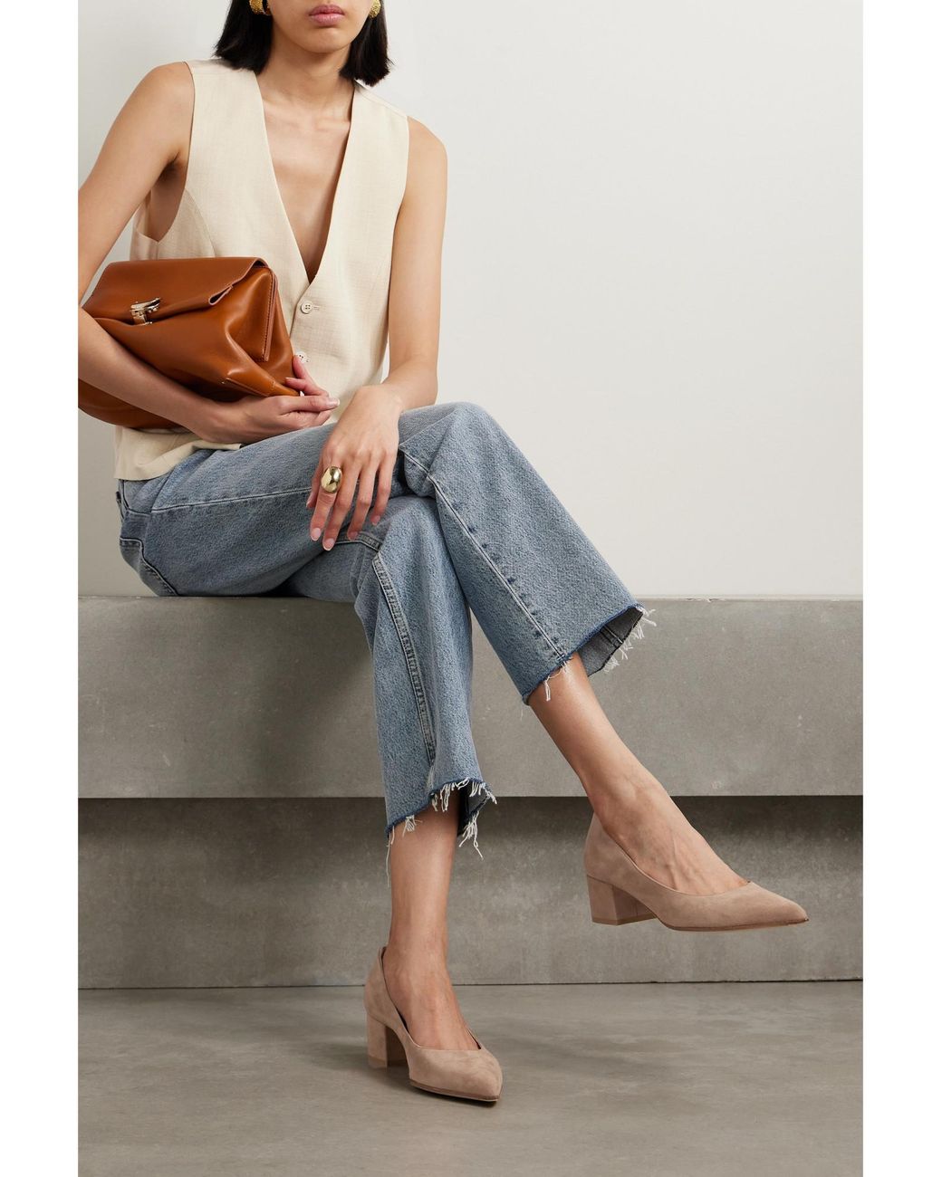 Gianvito Rossi Natural Suede Pumps