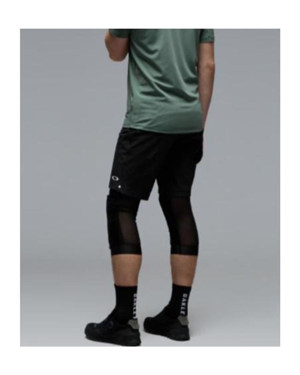 Oakley Black Seeker Whip Short for men