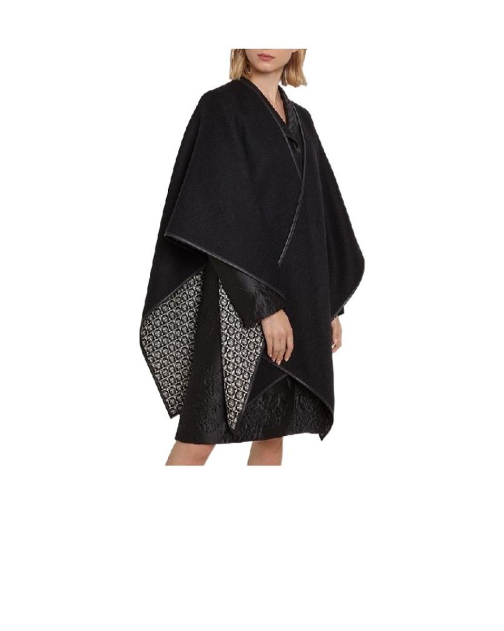 Ferragamo Black Ferragamo Gancini Reversible Knitted Cape