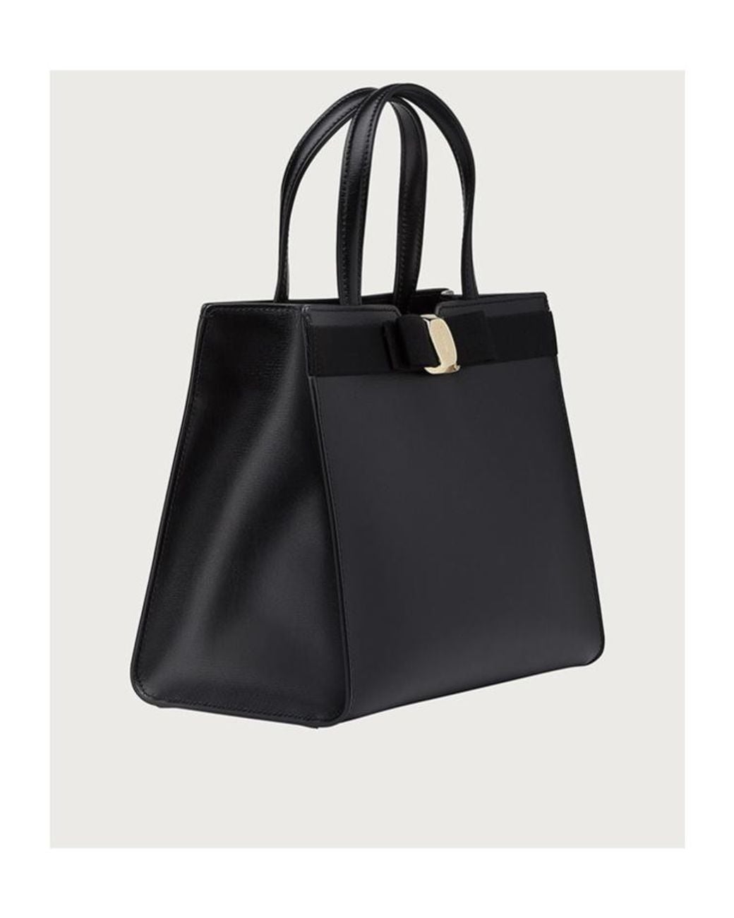 Ferragamo Black Ferragamo Vara Bow Detailed Tote Bag